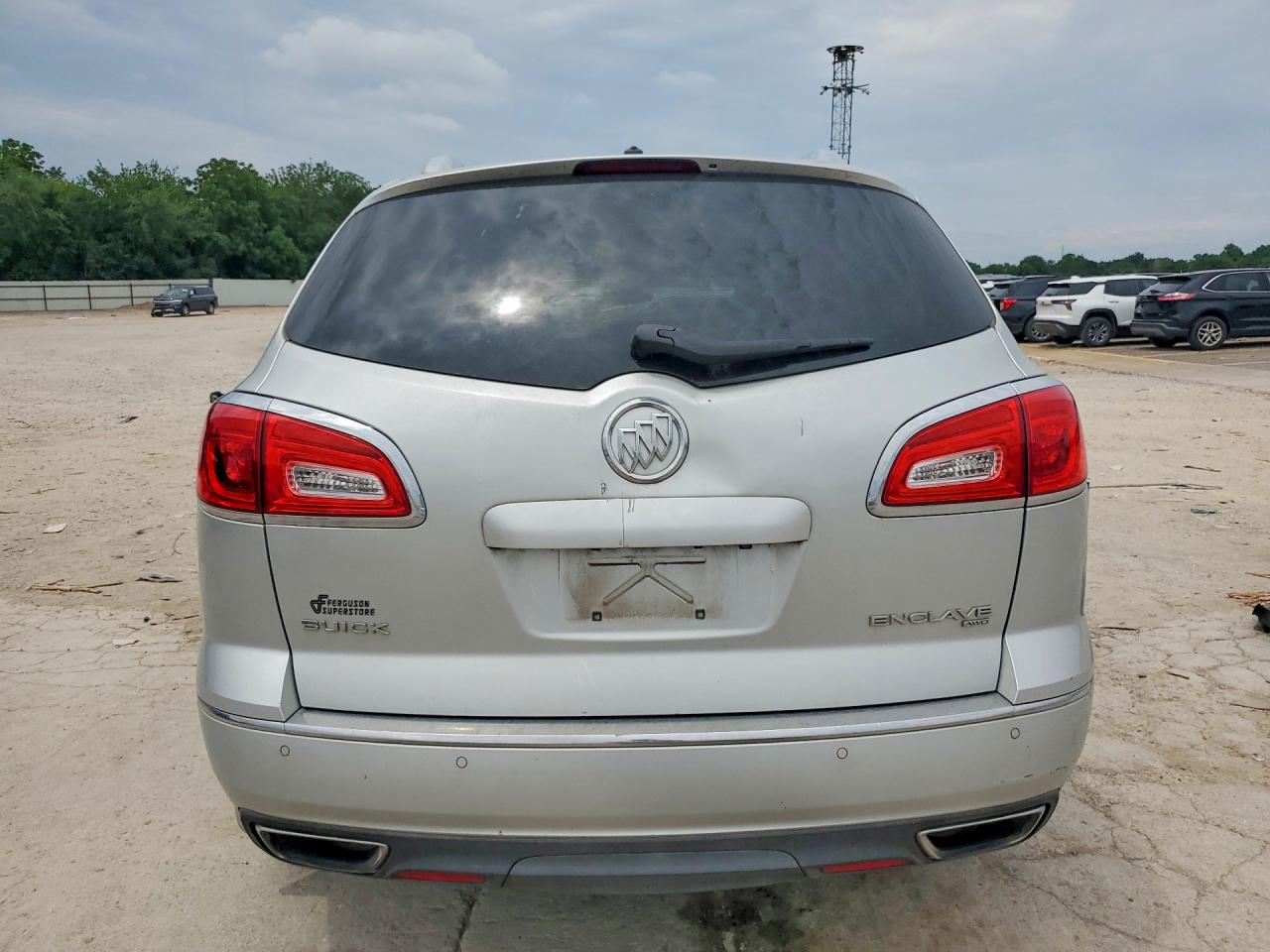 2014 Buick Enclave Silver vin: 5GAKVCKD1EJ324556