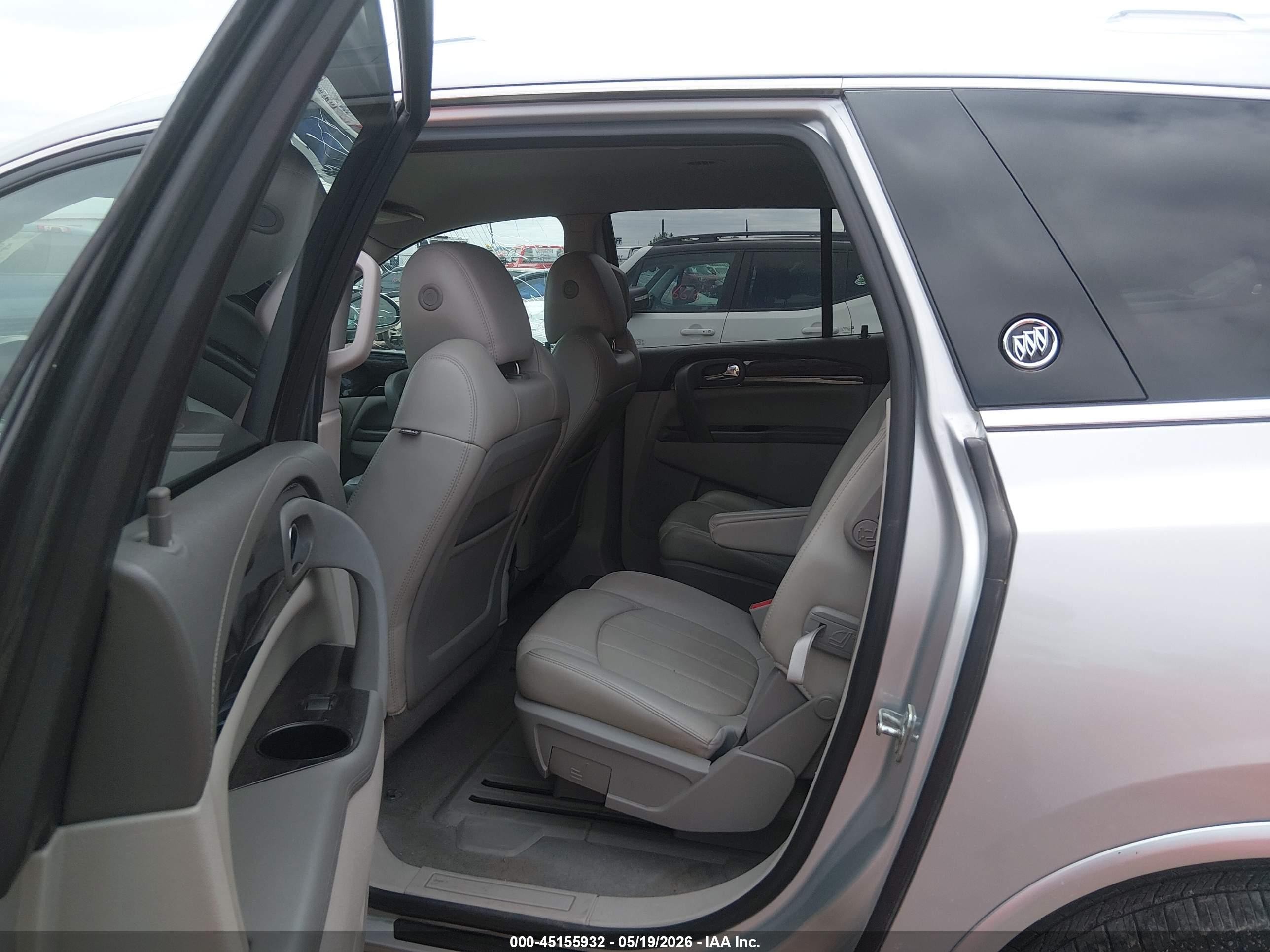 2015 Buick Enclave Premium Silver vin: 5GAKVCKD1FJ355825