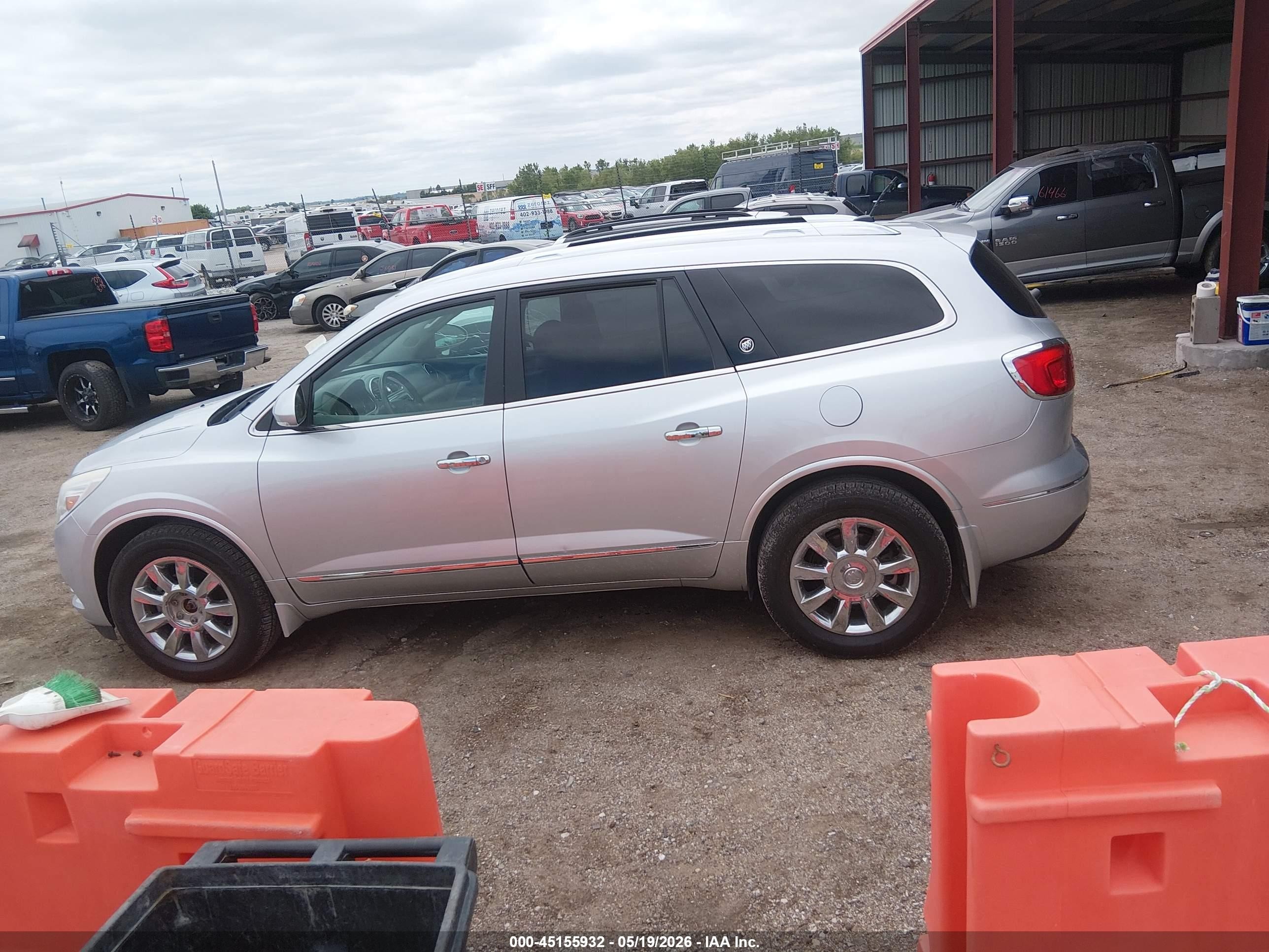 2015 Buick Enclave Premium Silver vin: 5GAKVCKD1FJ355825