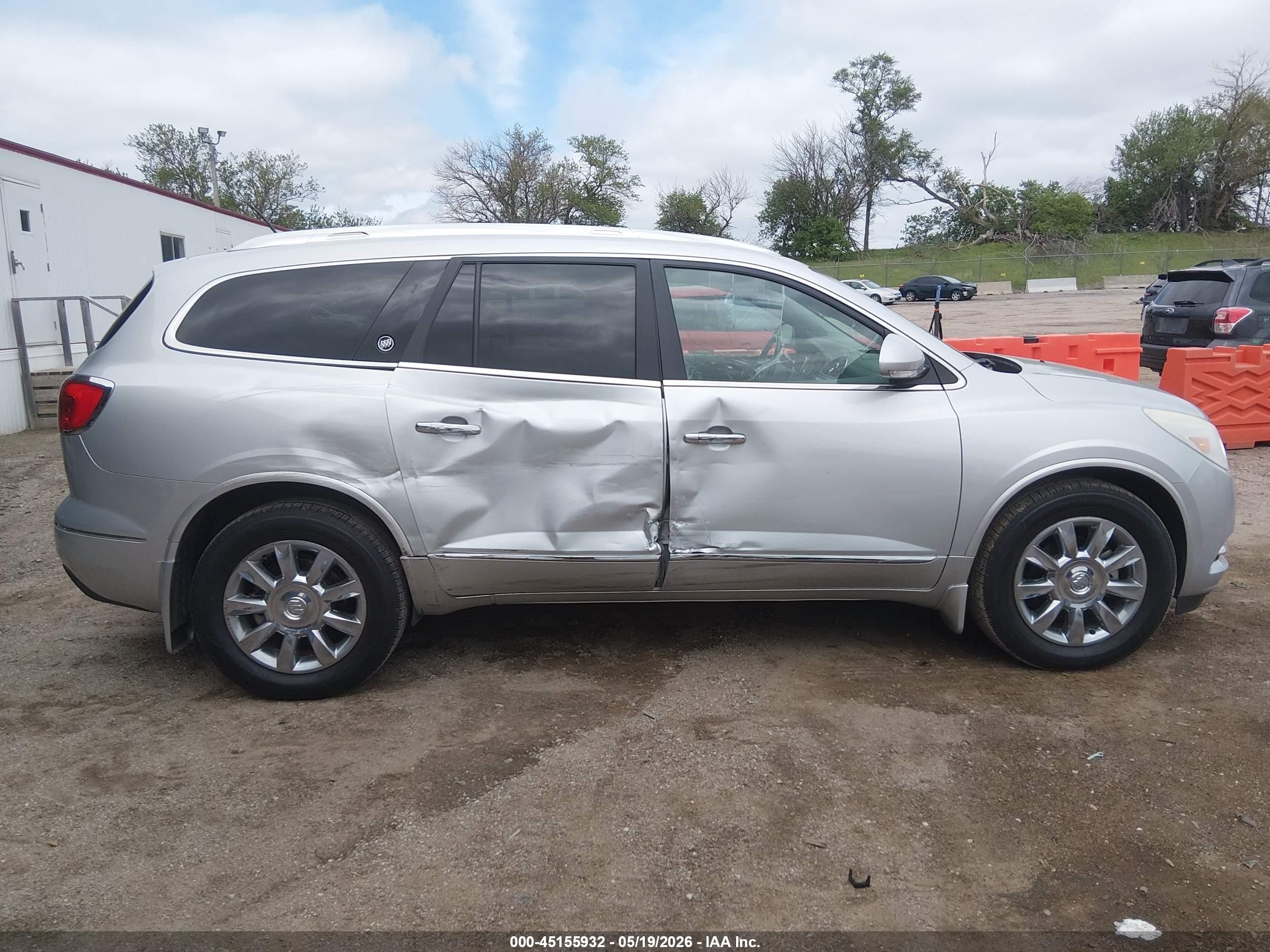 2015 Buick Enclave Premium Silver vin: 5GAKVCKD1FJ355825
