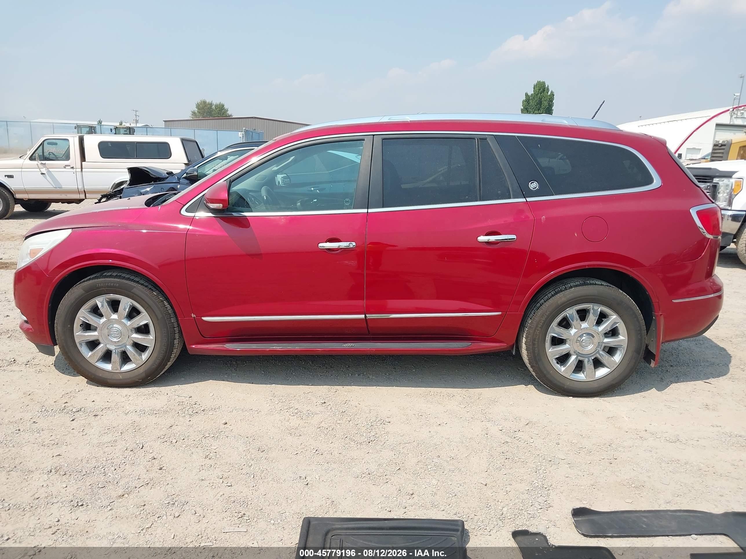 2013 Buick Enclave Leather Red vin: 5GAKVCKD2DJ255892