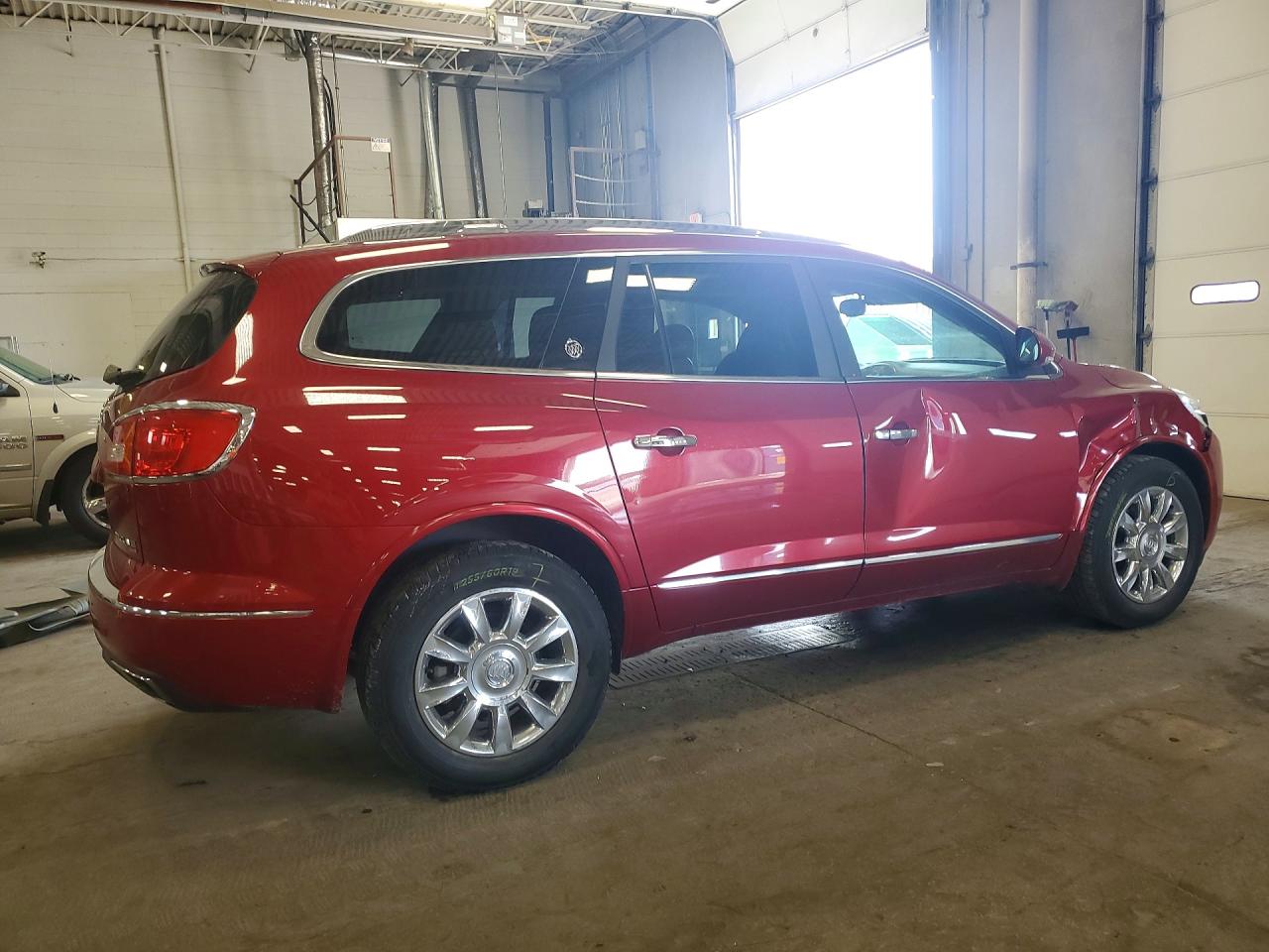 2014 Buick Enclave Red vin: 5GAKVCKD2EJ269017