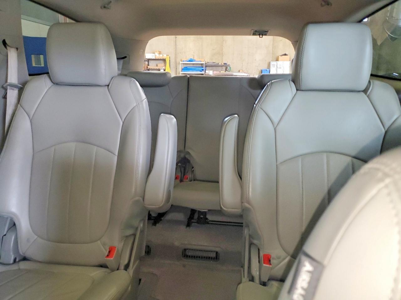 2014 Buick Enclave Red vin: 5GAKVCKD2EJ269017