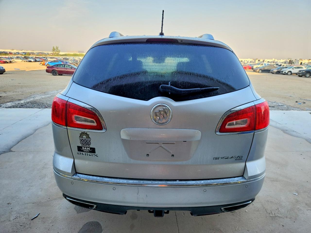2015 Buick Enclave Silver vin: 5GAKVCKD2FJ154564