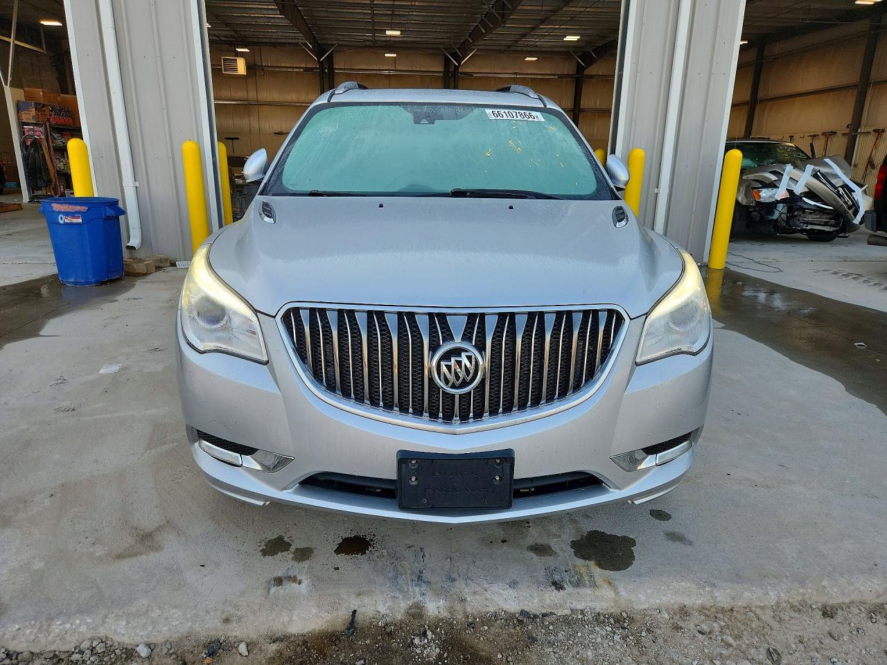 2015 Buick Enclave Silver vin: 5GAKVCKD2FJ154564