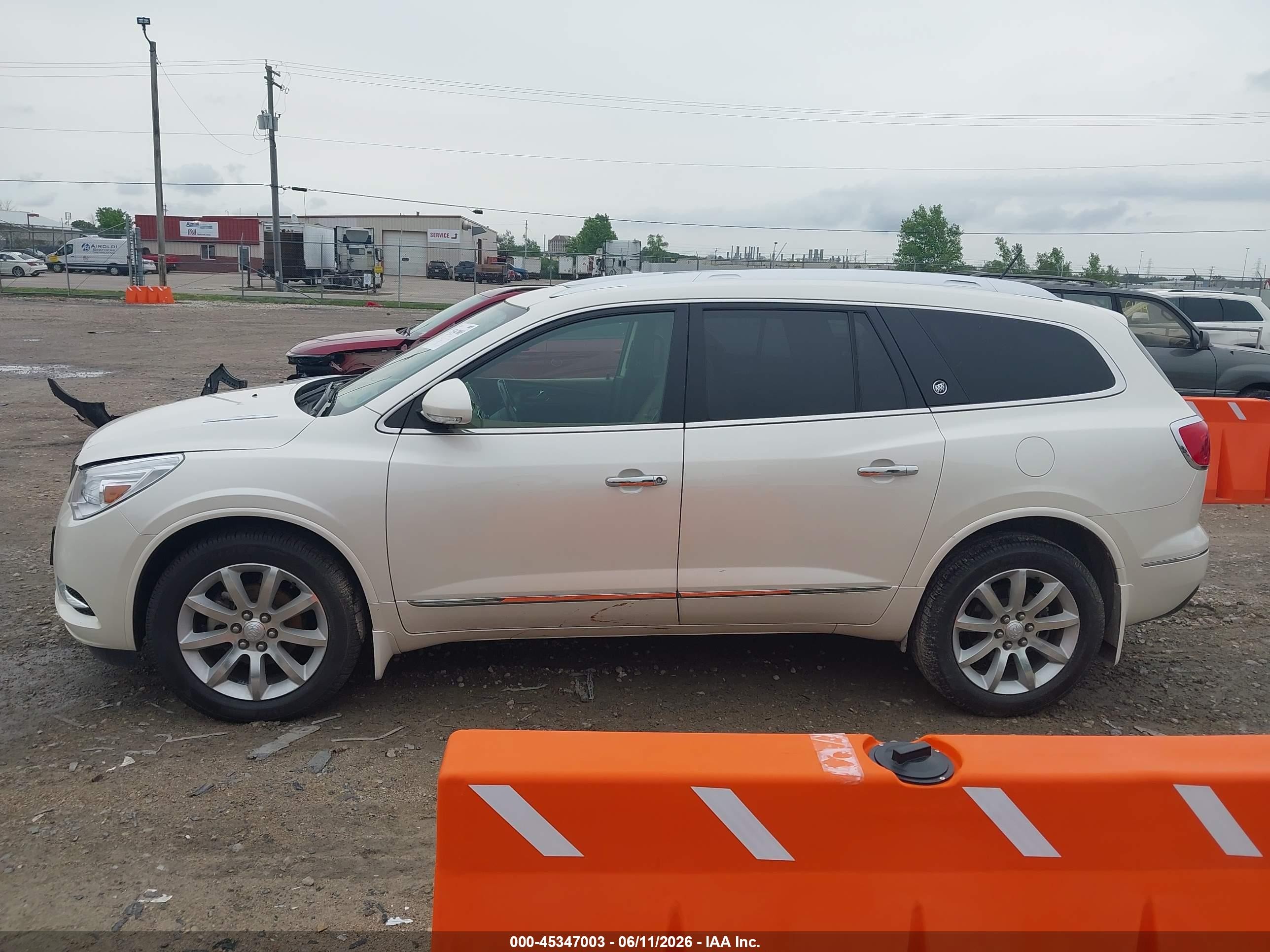 2015 Buick Enclave Premium White vin: 5GAKVCKD2FJ172207