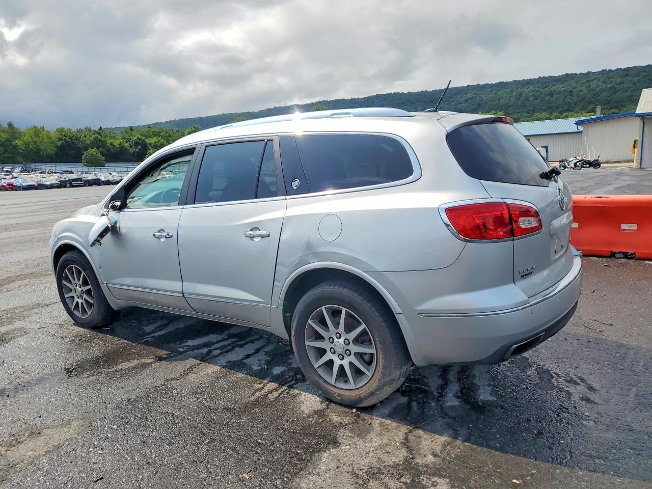 2013 Buick Enclave Silver vin: 5GAKVCKD3DJ153923