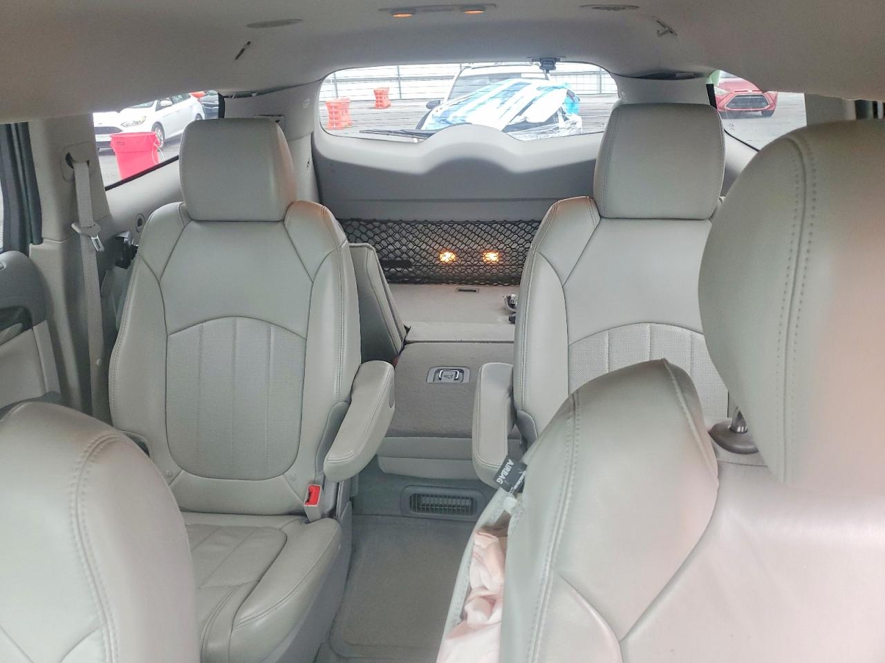 2013 Buick Enclave Silver vin: 5GAKVCKD3DJ153923