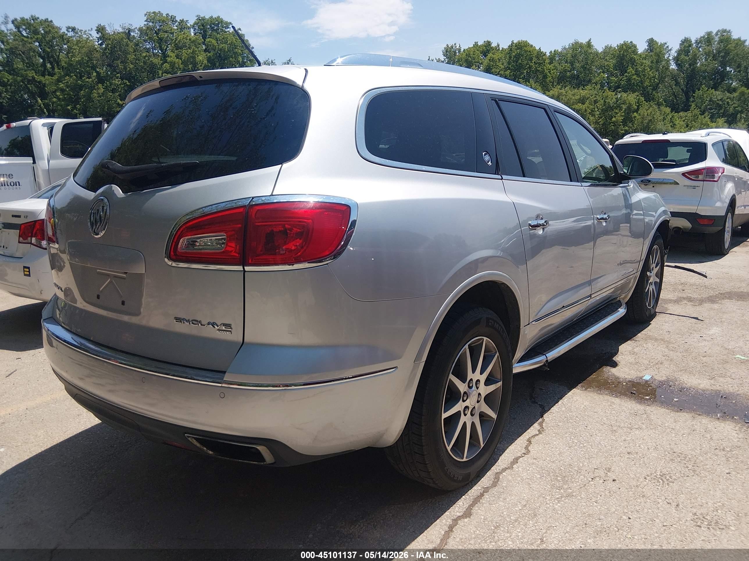 2013 Buick Enclave Leather Silver vin: 5GAKVCKD3DJ155316