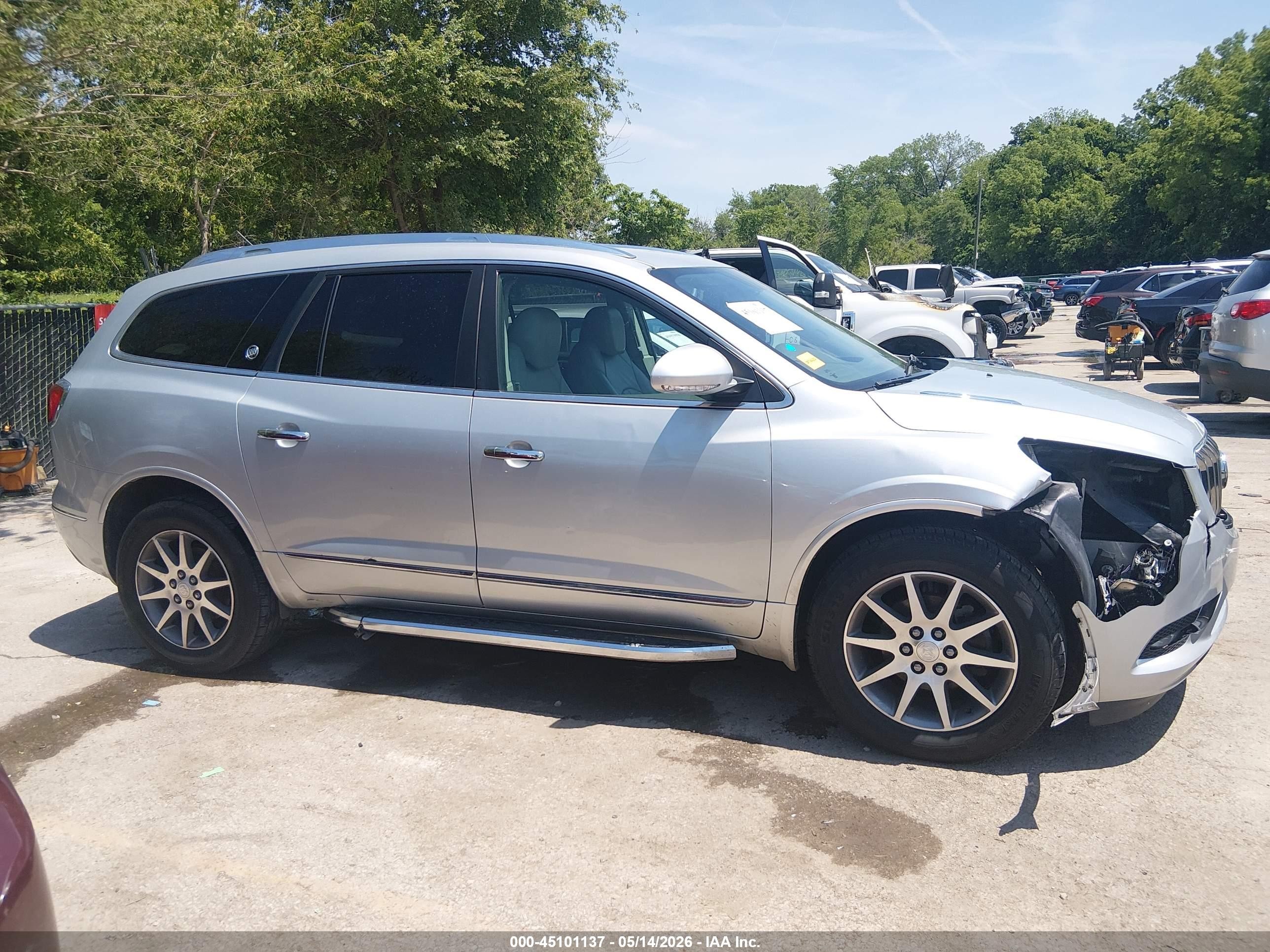 2013 Buick Enclave Leather Silver vin: 5GAKVCKD3DJ155316