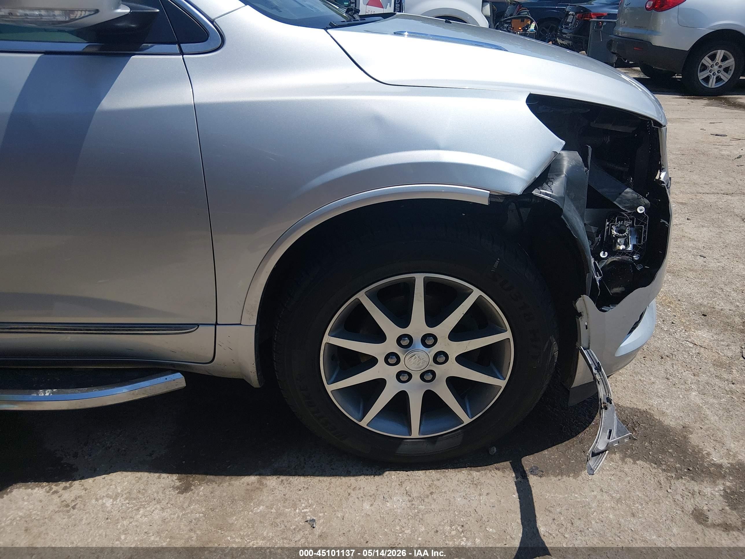 2013 Buick Enclave Leather Silver vin: 5GAKVCKD3DJ155316