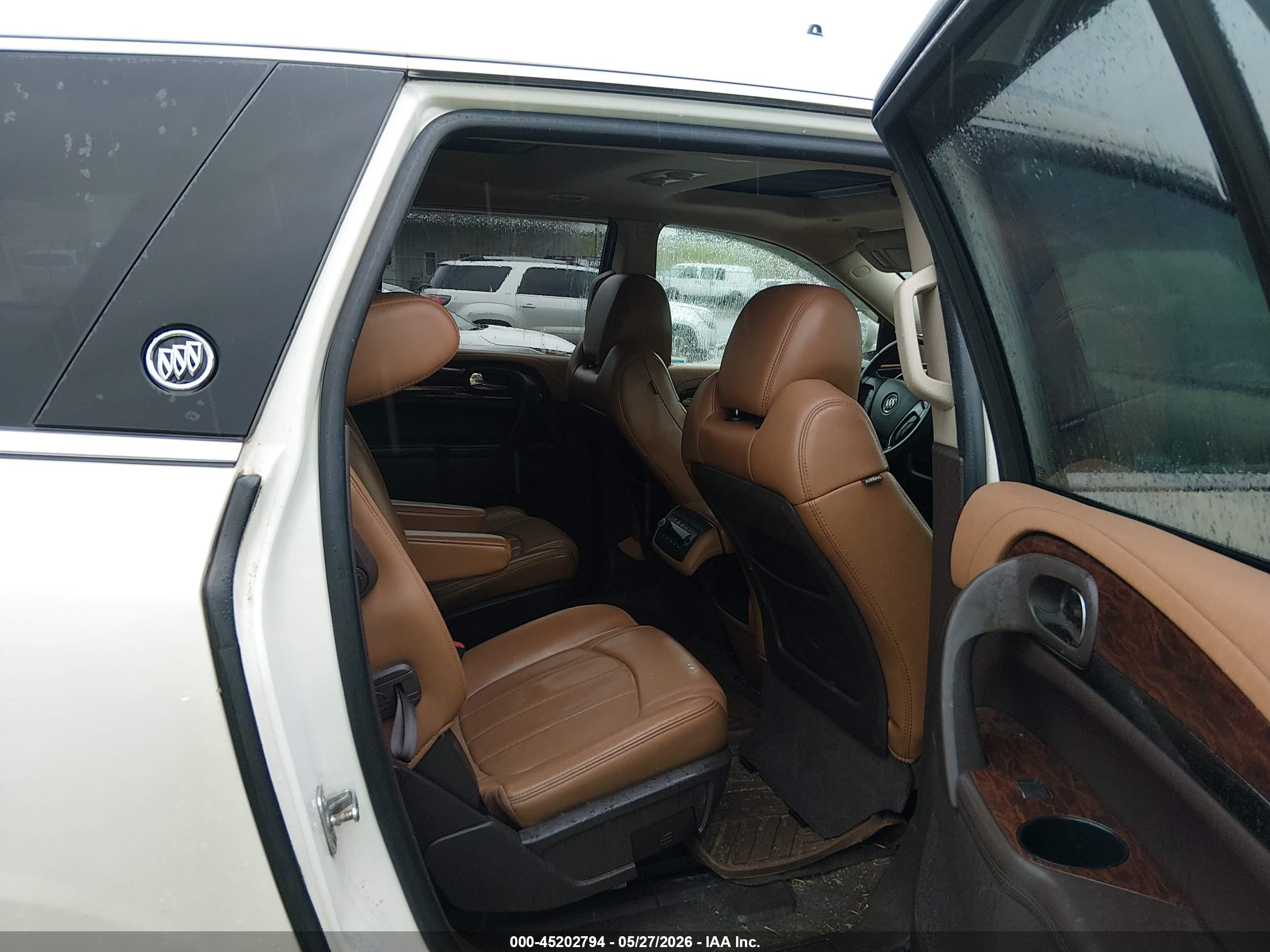 2013 Buick Enclave Leather White vin: 5GAKVCKD3DJ163920
