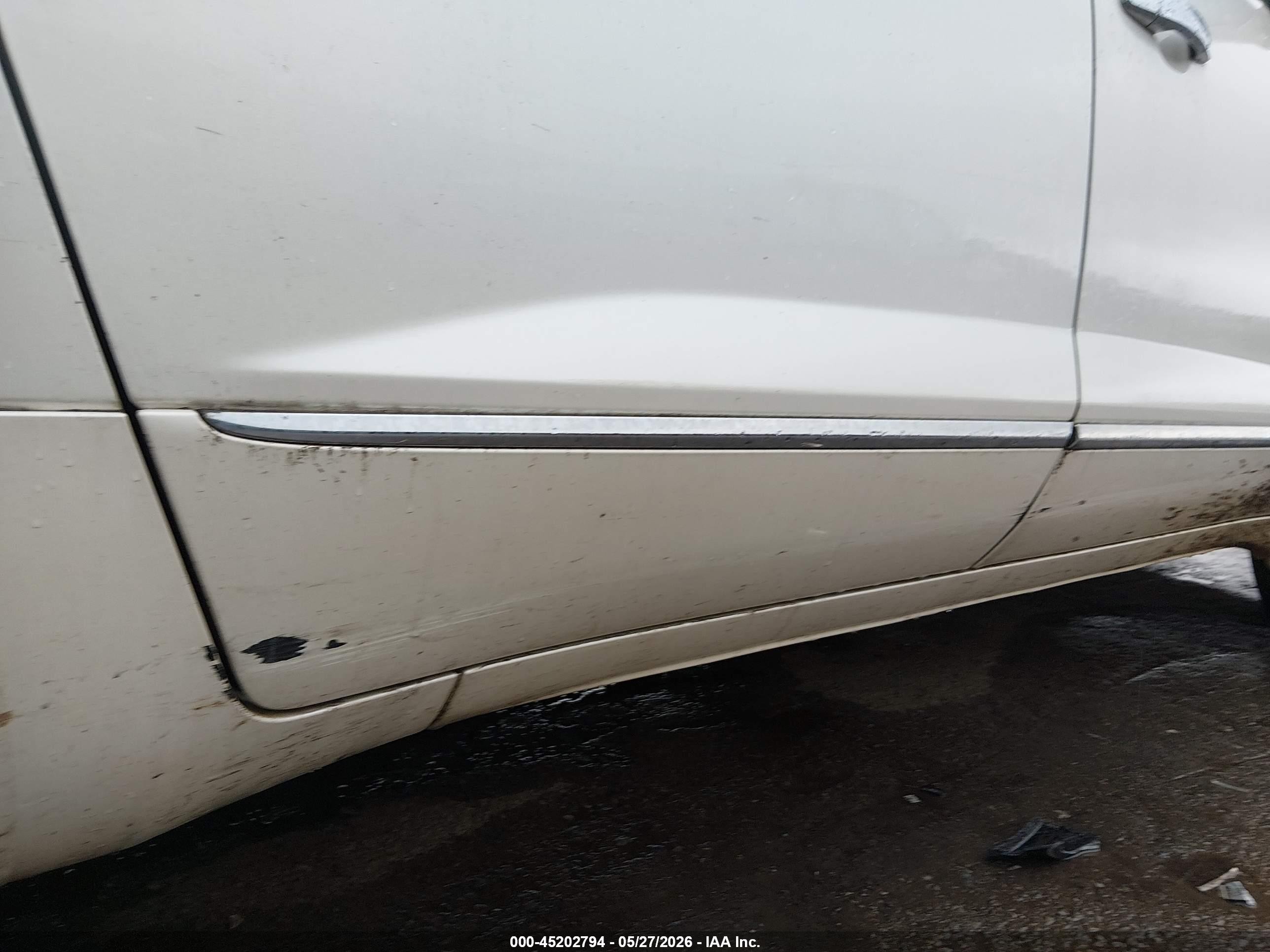 2013 Buick Enclave Leather White vin: 5GAKVCKD3DJ163920