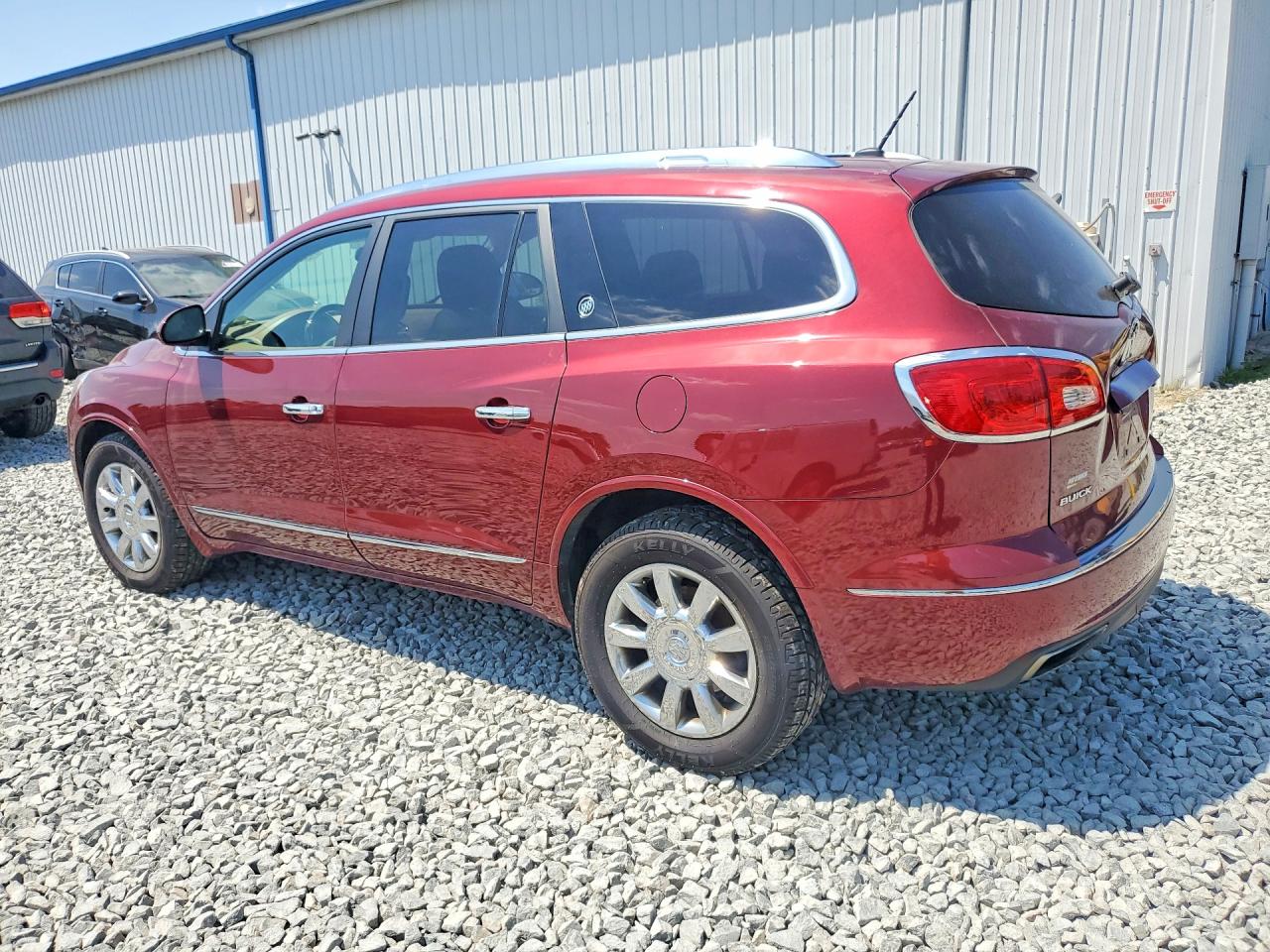 2015 Buick Enclave Red vin: 5GAKVCKD3FJ110508
