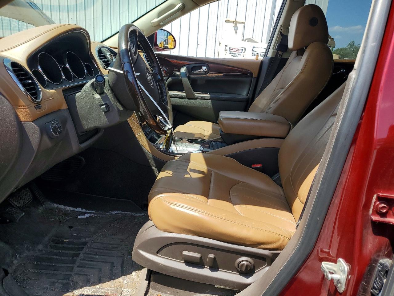 2015 Buick Enclave Red vin: 5GAKVCKD3FJ110508