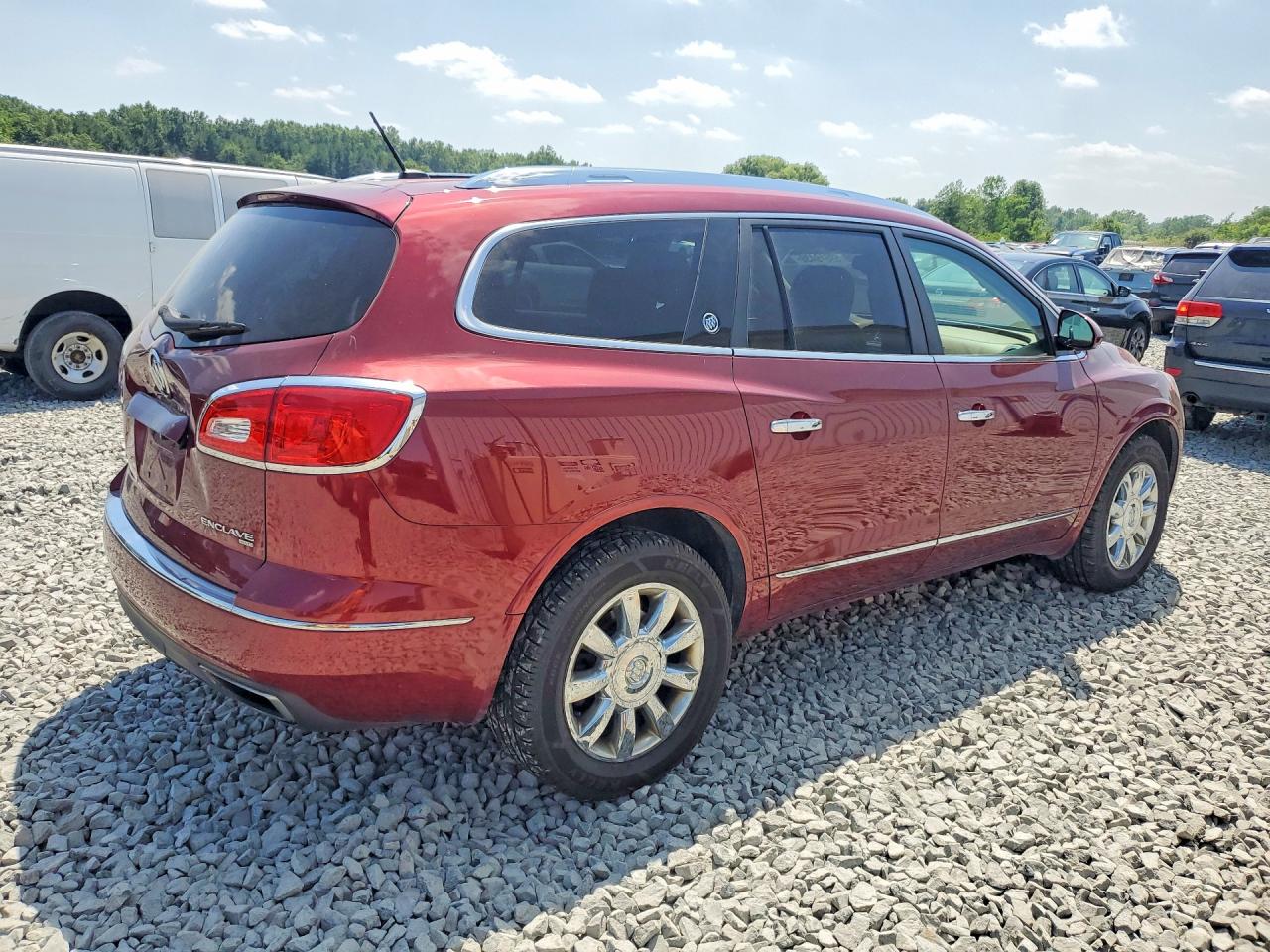 2015 Buick Enclave Red vin: 5GAKVCKD3FJ110508