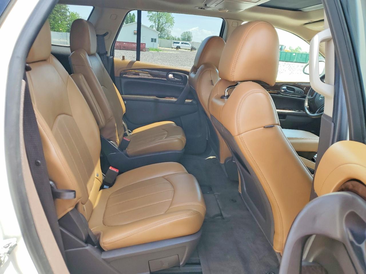 2015 Buick Enclave White vin: 5GAKVCKD3FJ295417