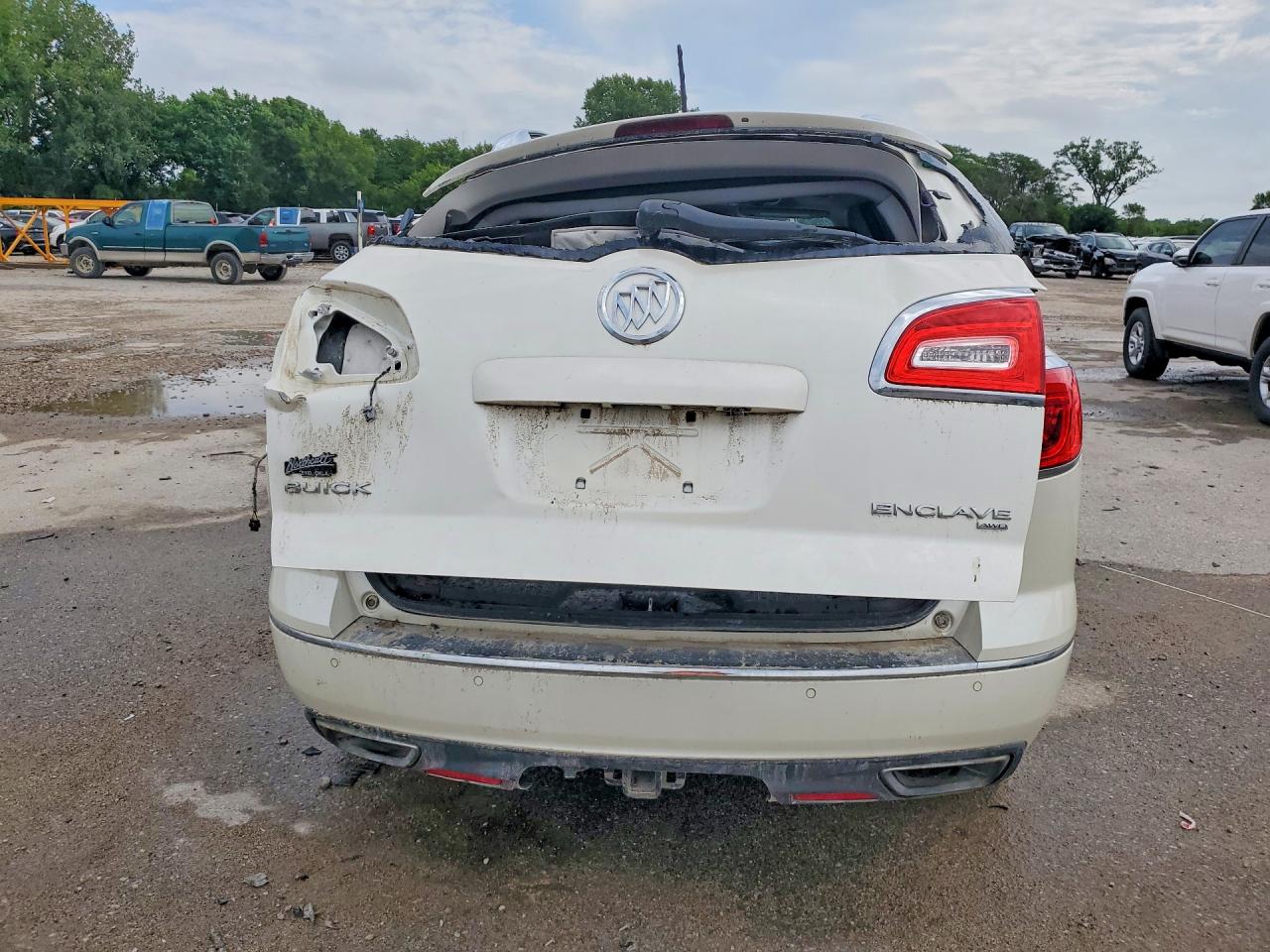 2015 Buick Enclave White vin: 5GAKVCKD3FJ313415