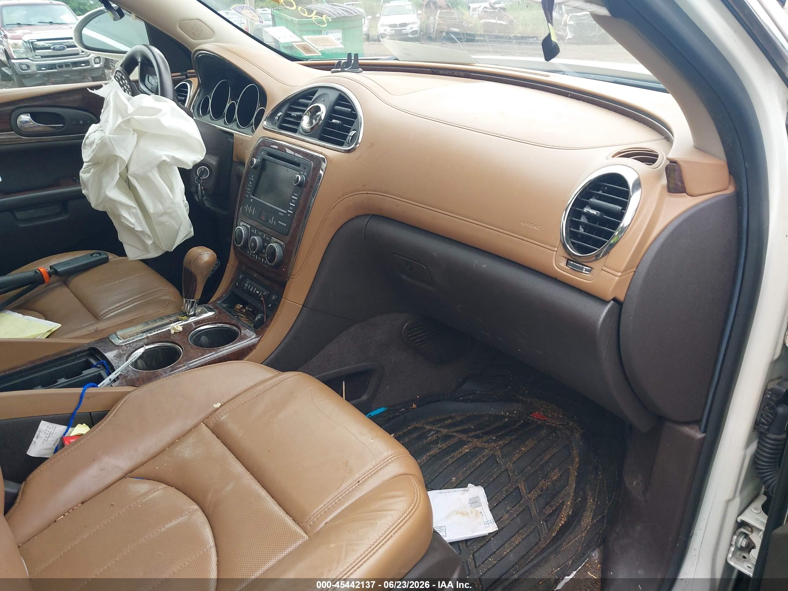 2014 Buick Enclave Premium Белый vin: 5GAKVCKD4EJ369670