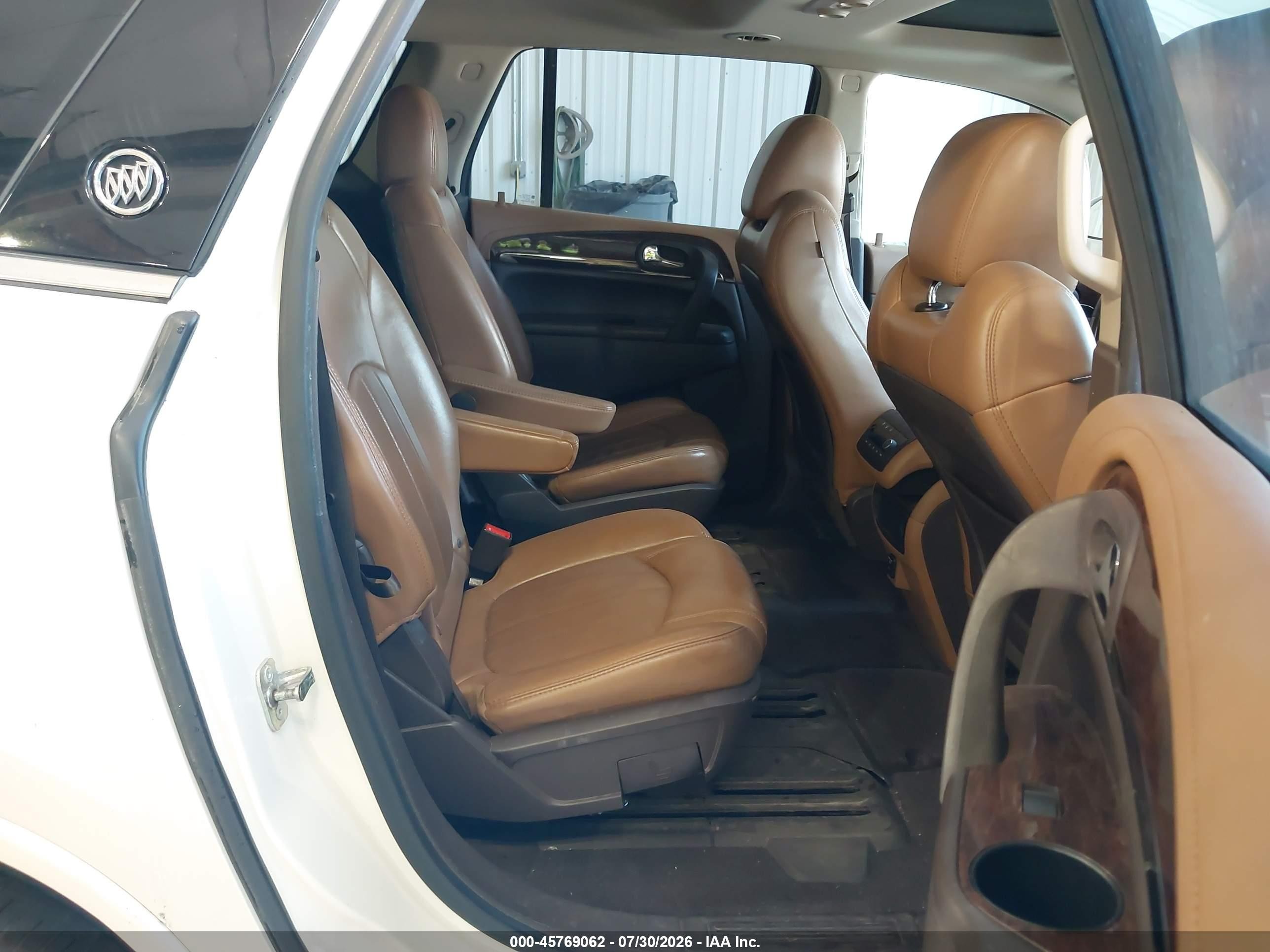 2014 Buick Enclave Premium White vin: 5GAKVCKD5EJ264166