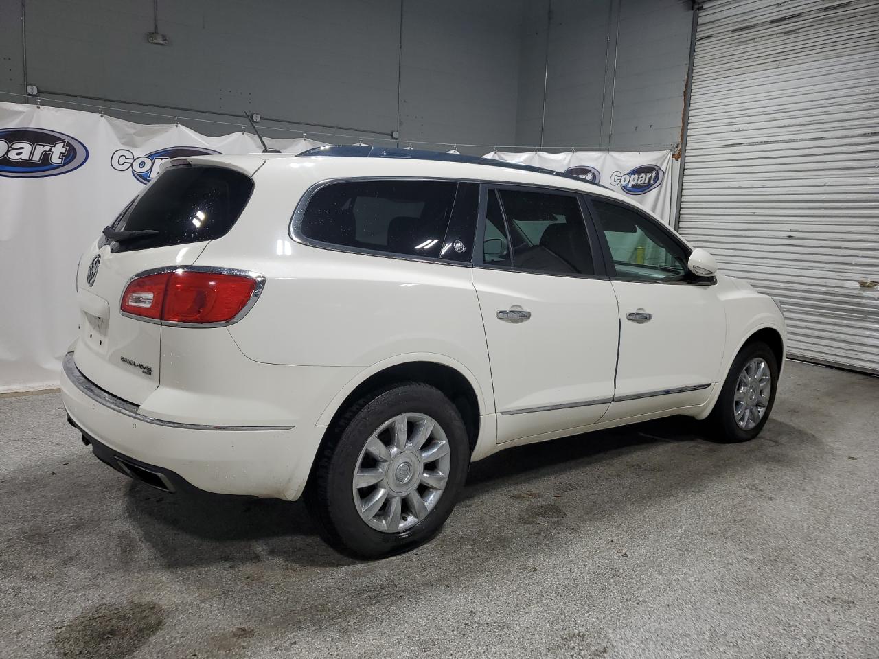 2014 Buick Enclave White vin: 5GAKVCKD5EJ268850 Damage: Right Qtr Panel, Heavy Scratch, 1/2 To 1 Inch