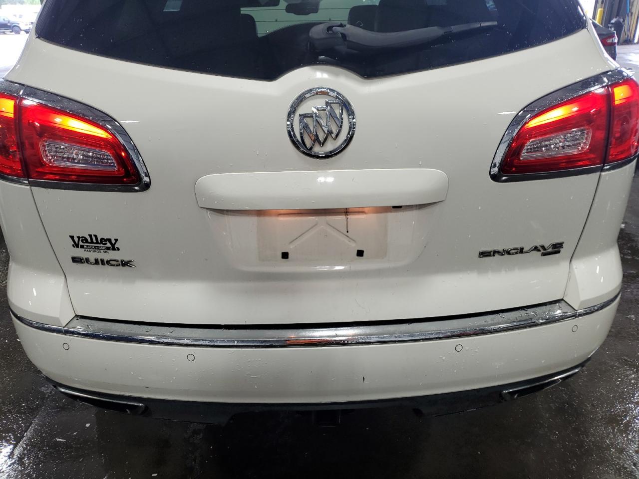 2014 Buick Enclave White vin: 5GAKVCKD5EJ268850 Damage: Rear Bumper, Heavy Scratch, 1/2 To 1 Inch