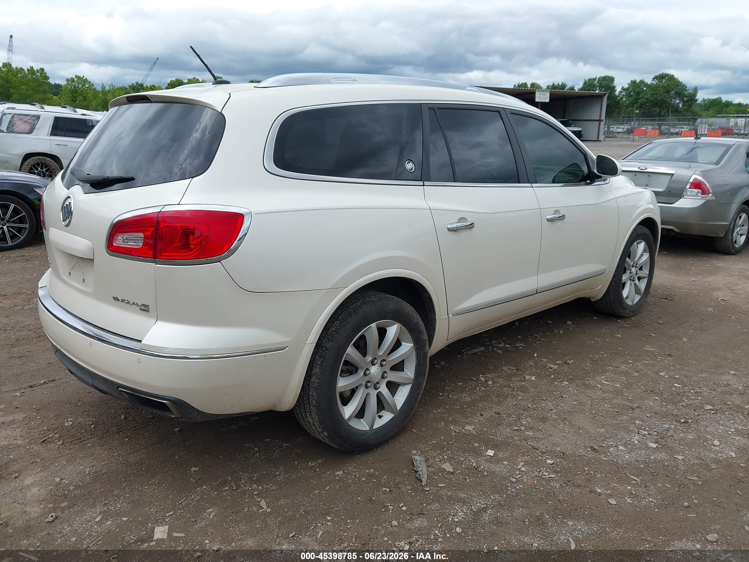 2015 Buick Enclave Premium White vin: 5GAKVCKD5FJ238023