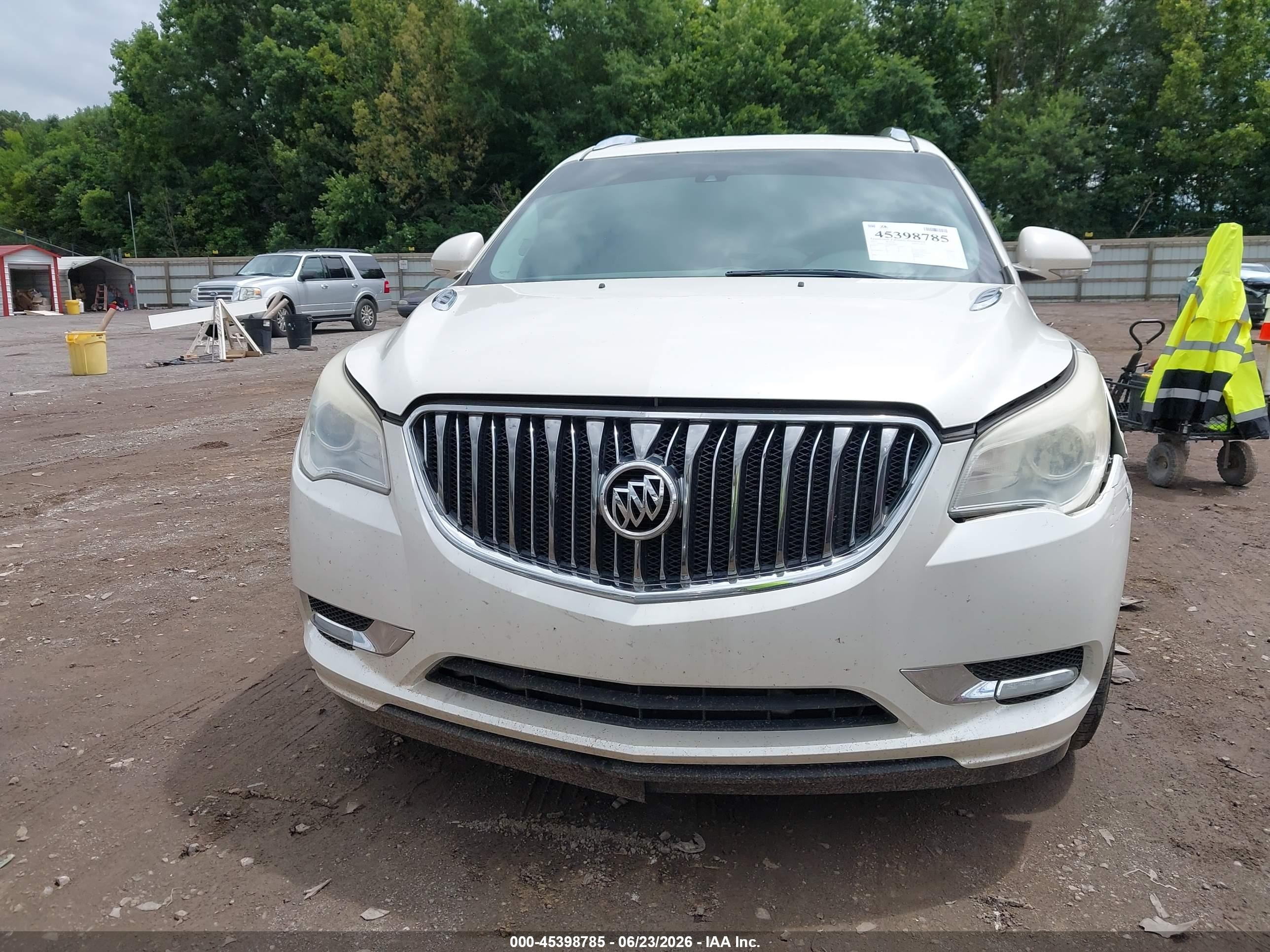 2015 Buick Enclave Premium White vin: 5GAKVCKD5FJ238023