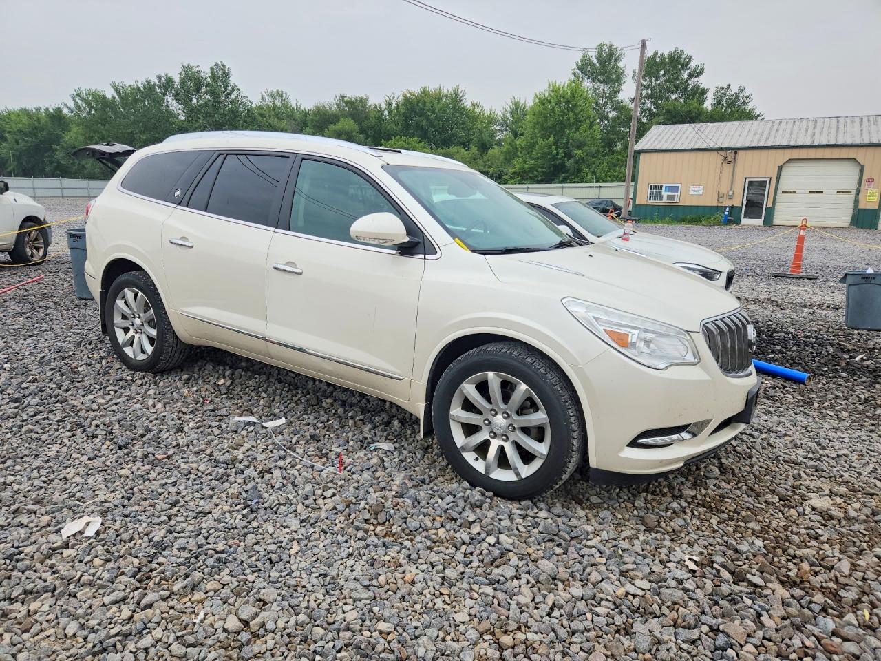 2015 Buick Enclave White vin: 5GAKVCKD5FJ283558