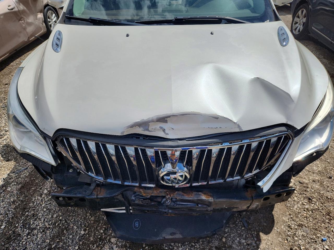 2014 Buick Enclave White vin: 5GAKVCKD6EJ327209