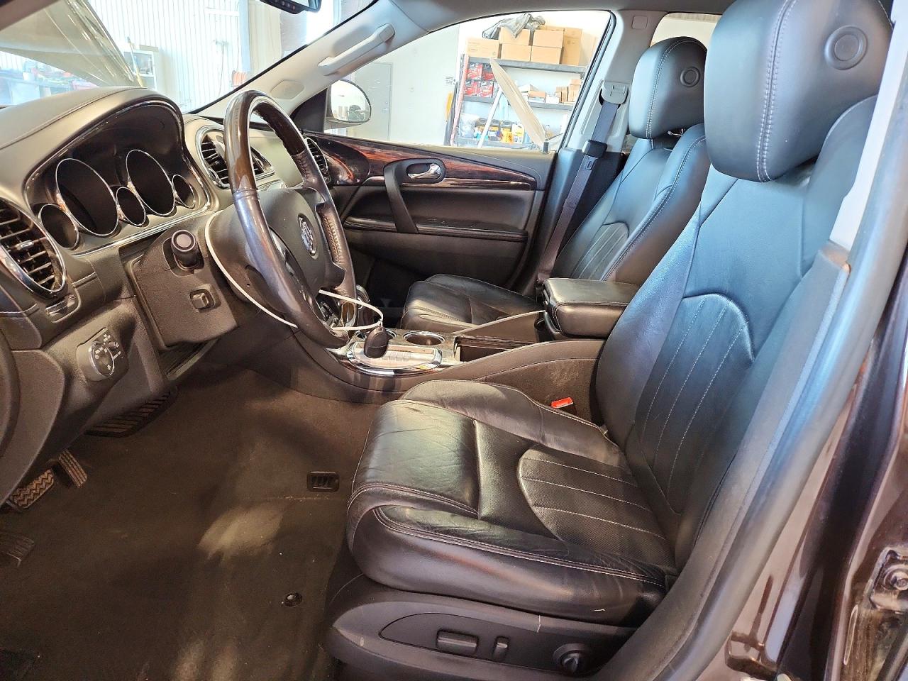2015 Buick Enclave Brown vin: 5GAKVCKD6FJ173067