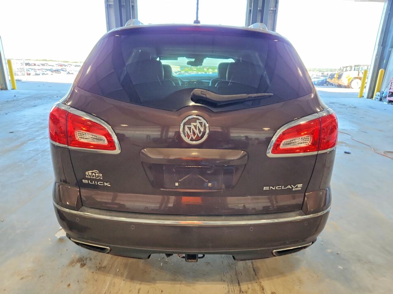 2015 Buick Enclave Brown vin: 5GAKVCKD6FJ173067