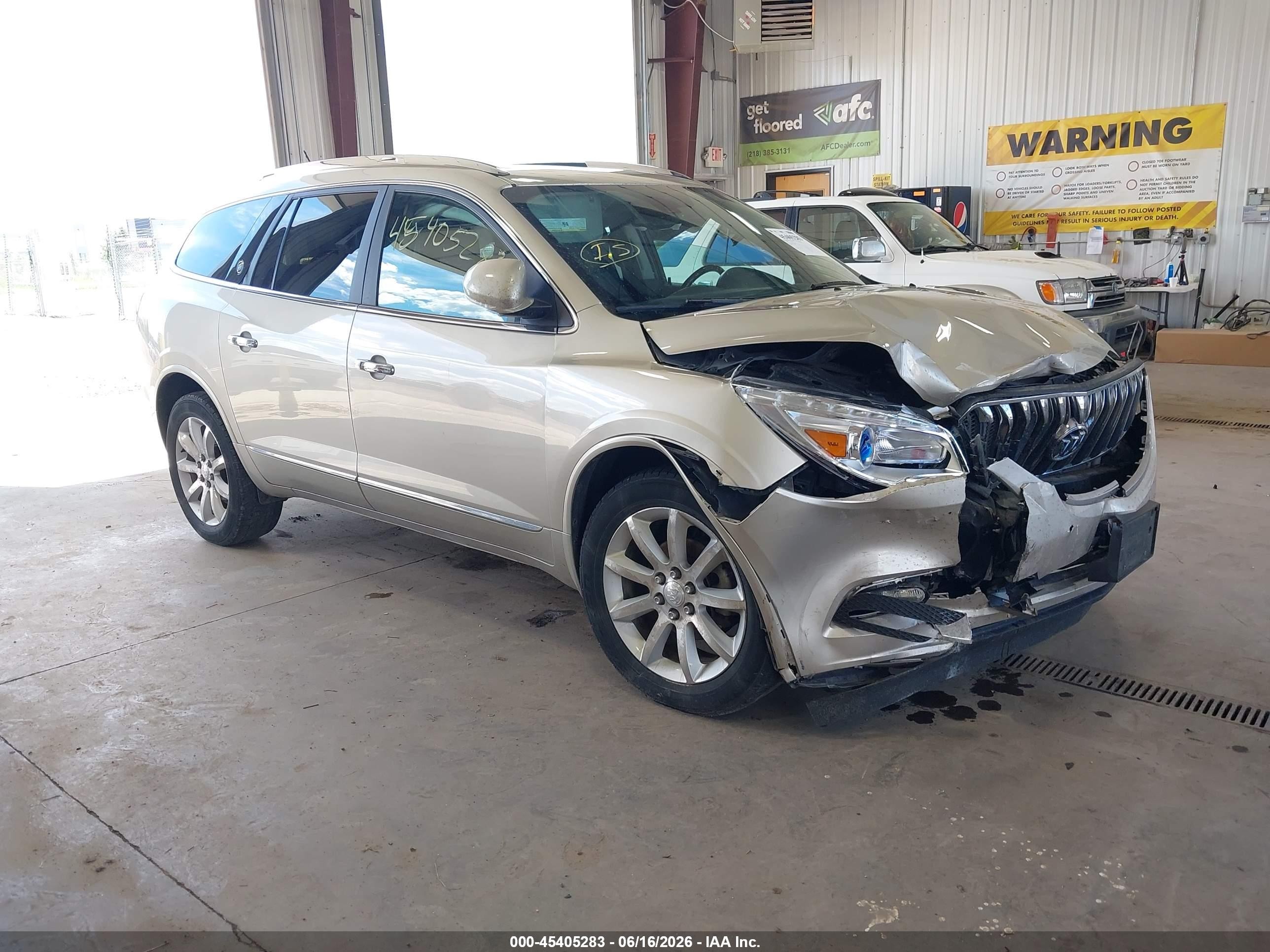 2015 Buick Enclave Premium Золотой vin: 5GAKVCKD6FJ329964