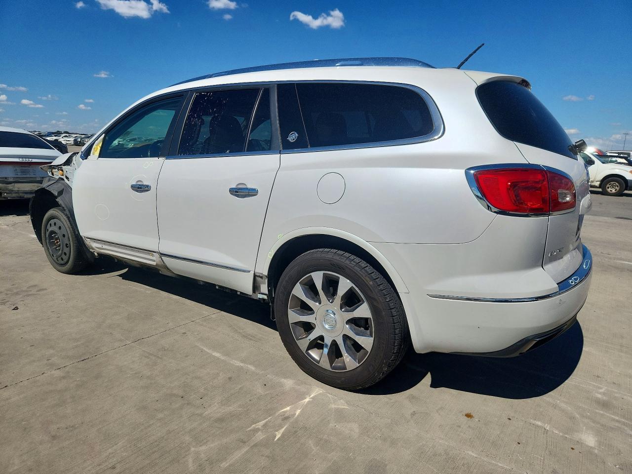 2016 Buick Enclave White vin: 5GAKVCKD6GJ155041