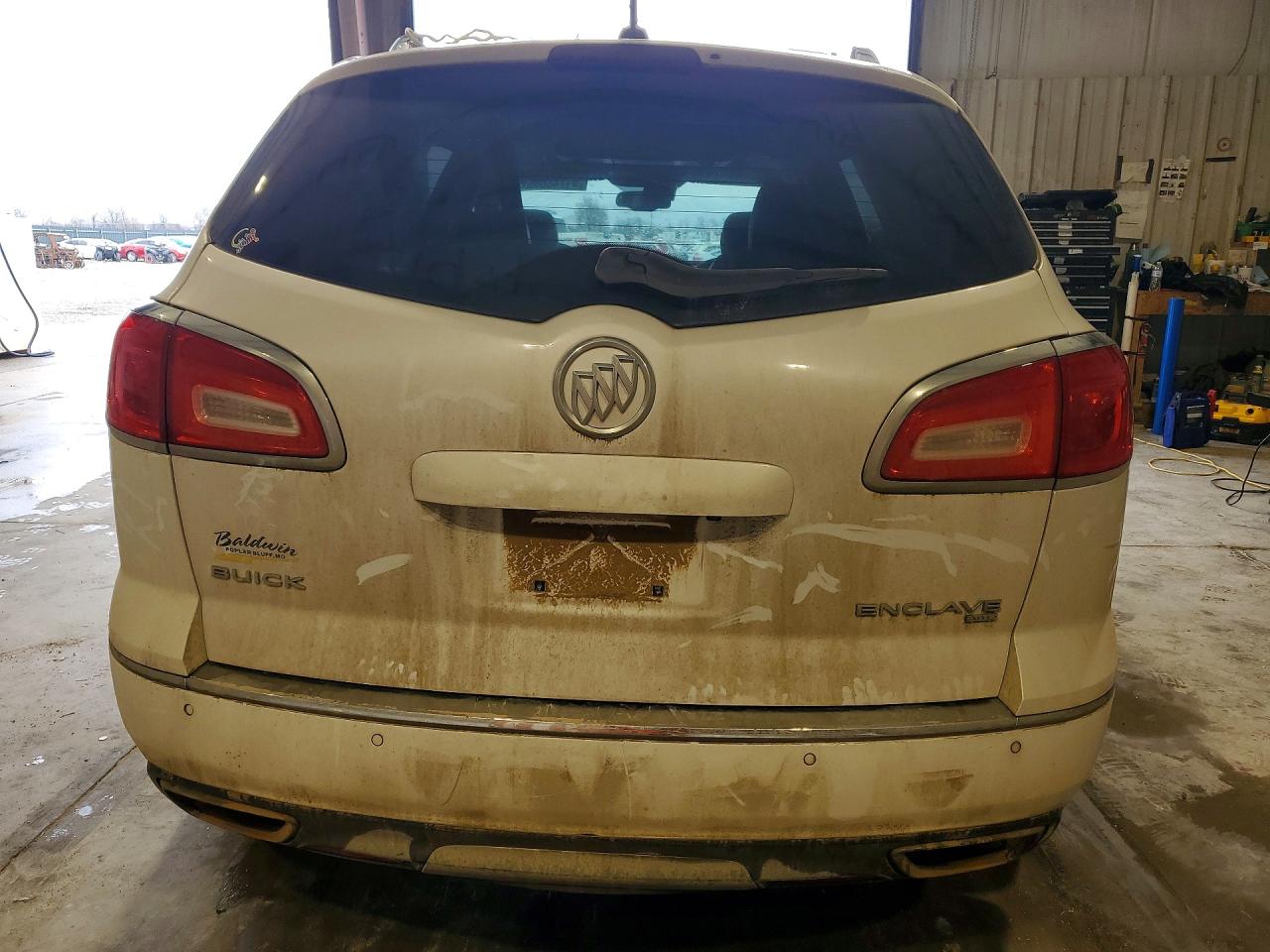2016 Buick Enclave White vin: 5GAKVCKD6GJ205162
