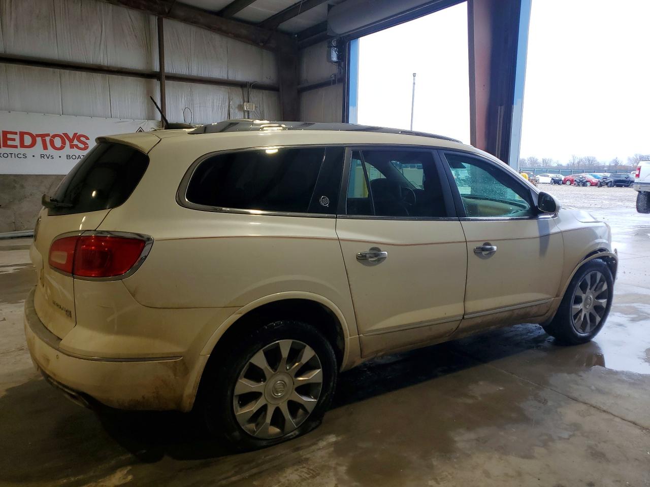 2016 Buick Enclave White vin: 5GAKVCKD6GJ205162