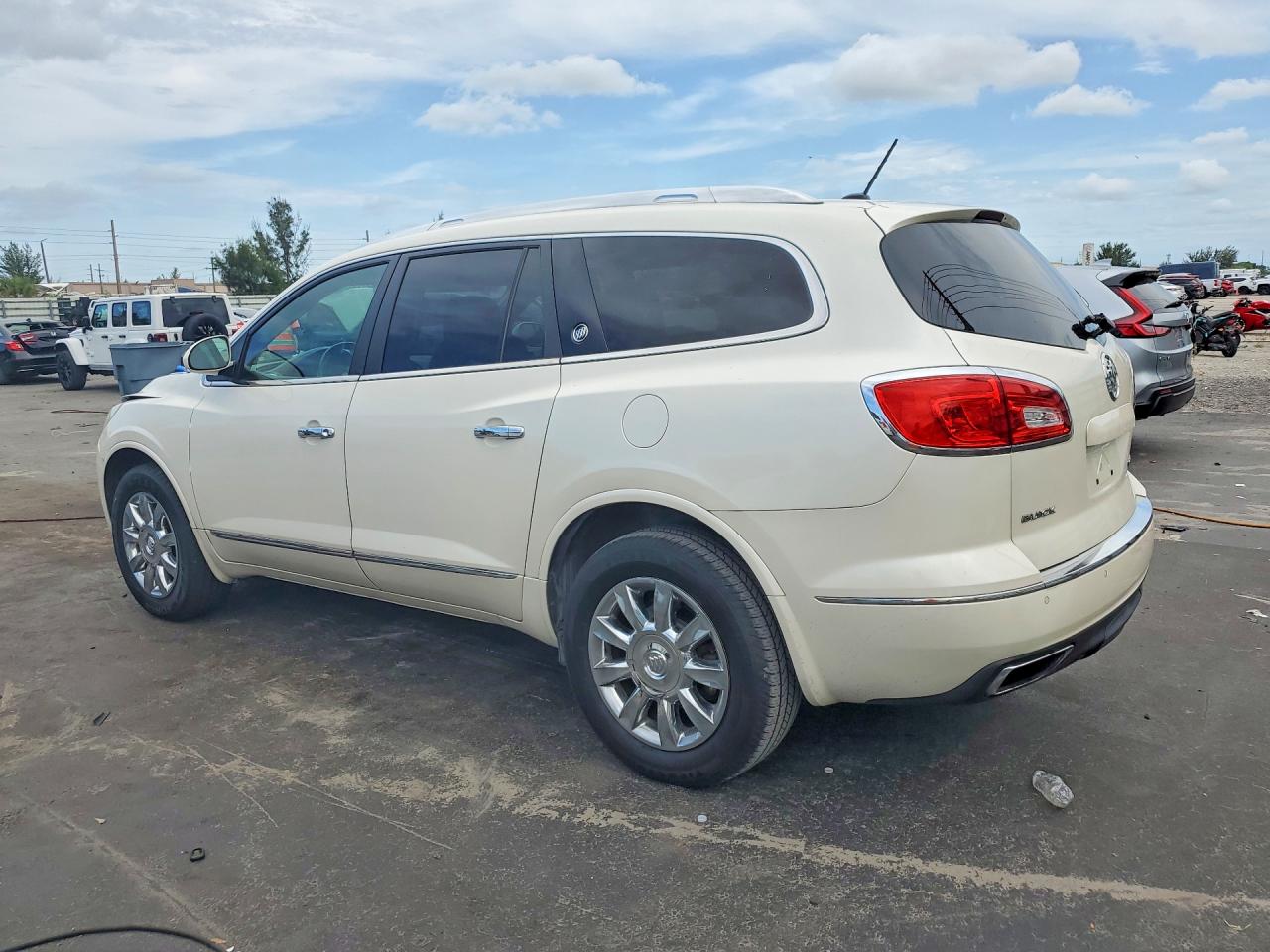 2013 Buick Enclave White vin: 5GAKVCKD7DJ198542