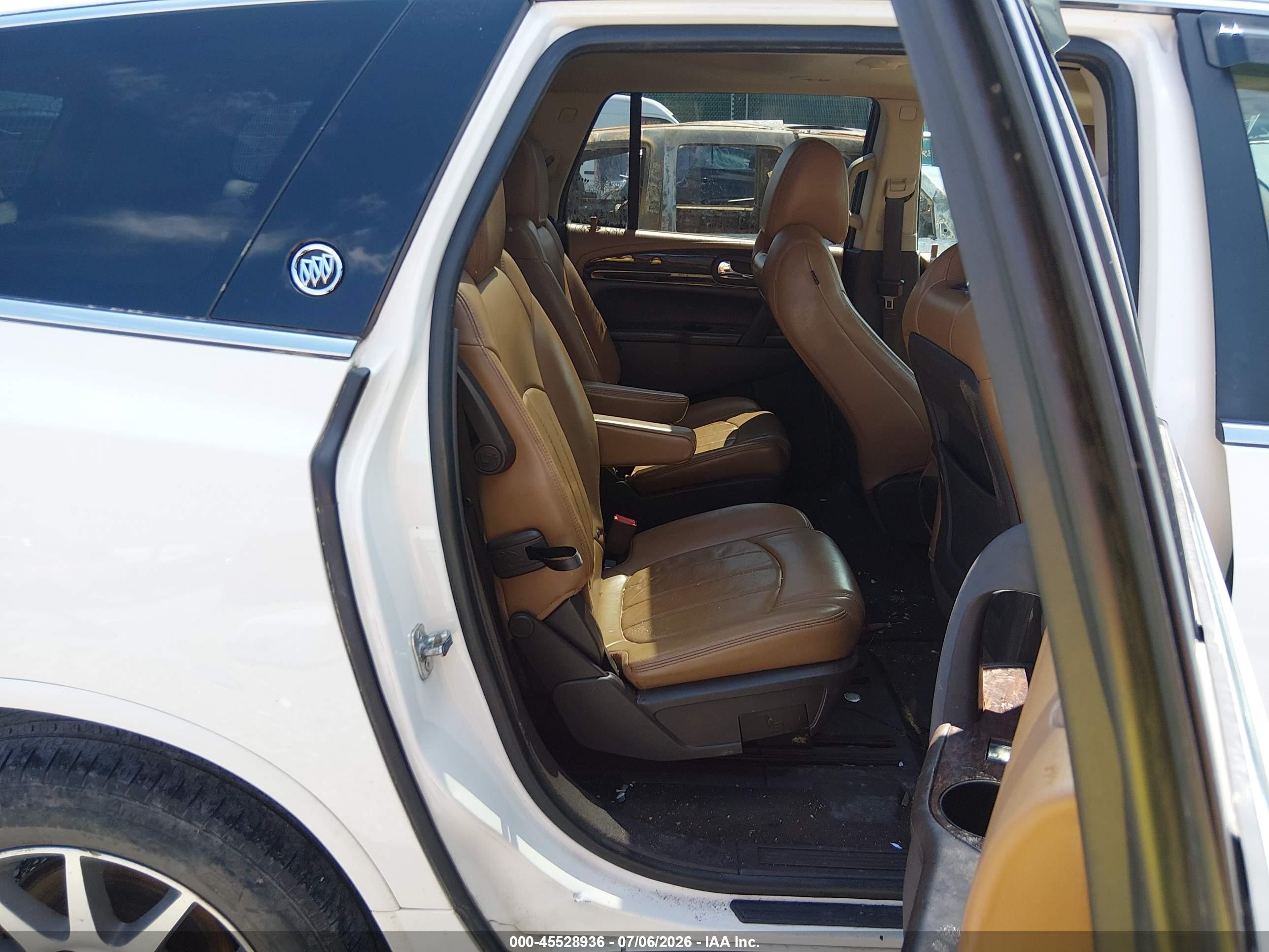 2013 Buick Enclave Leather Белый vin: 5GAKVCKD7DJ235198