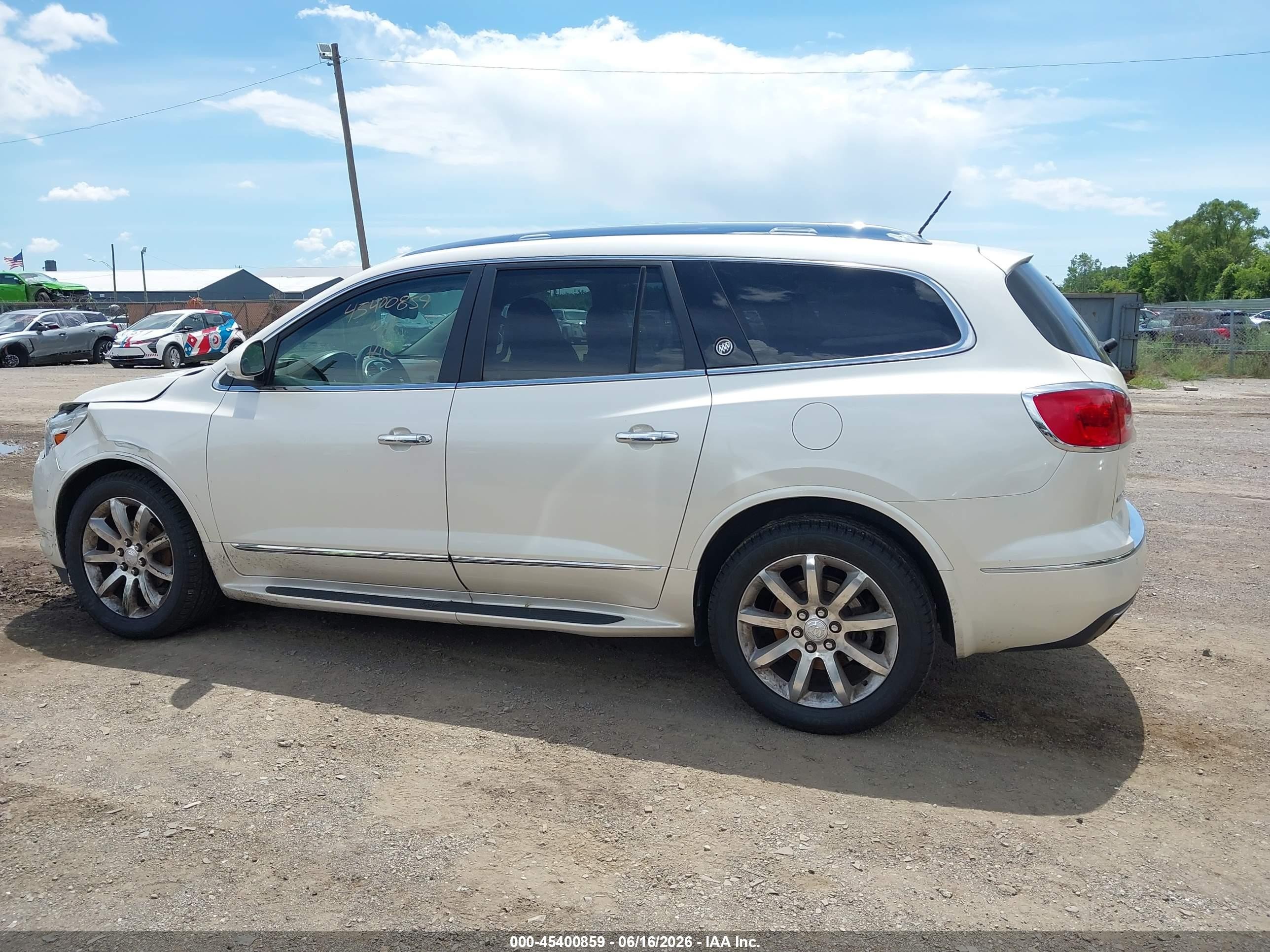 2014 Buick Enclave Premium Beige vin: 5GAKVCKD7EJ209086