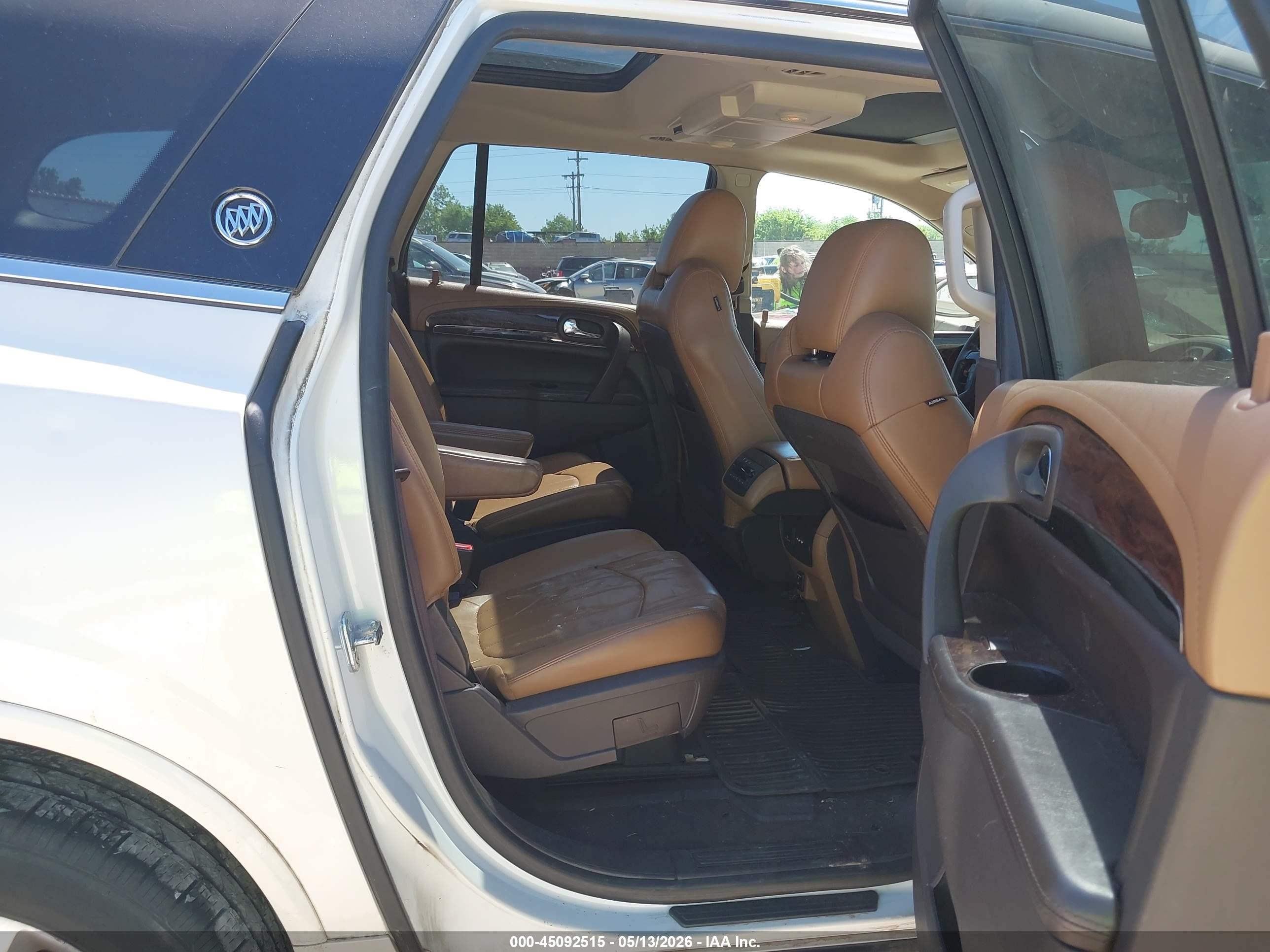 2015 Buick Enclave Premium White vin: 5GAKVCKD7FJ134018