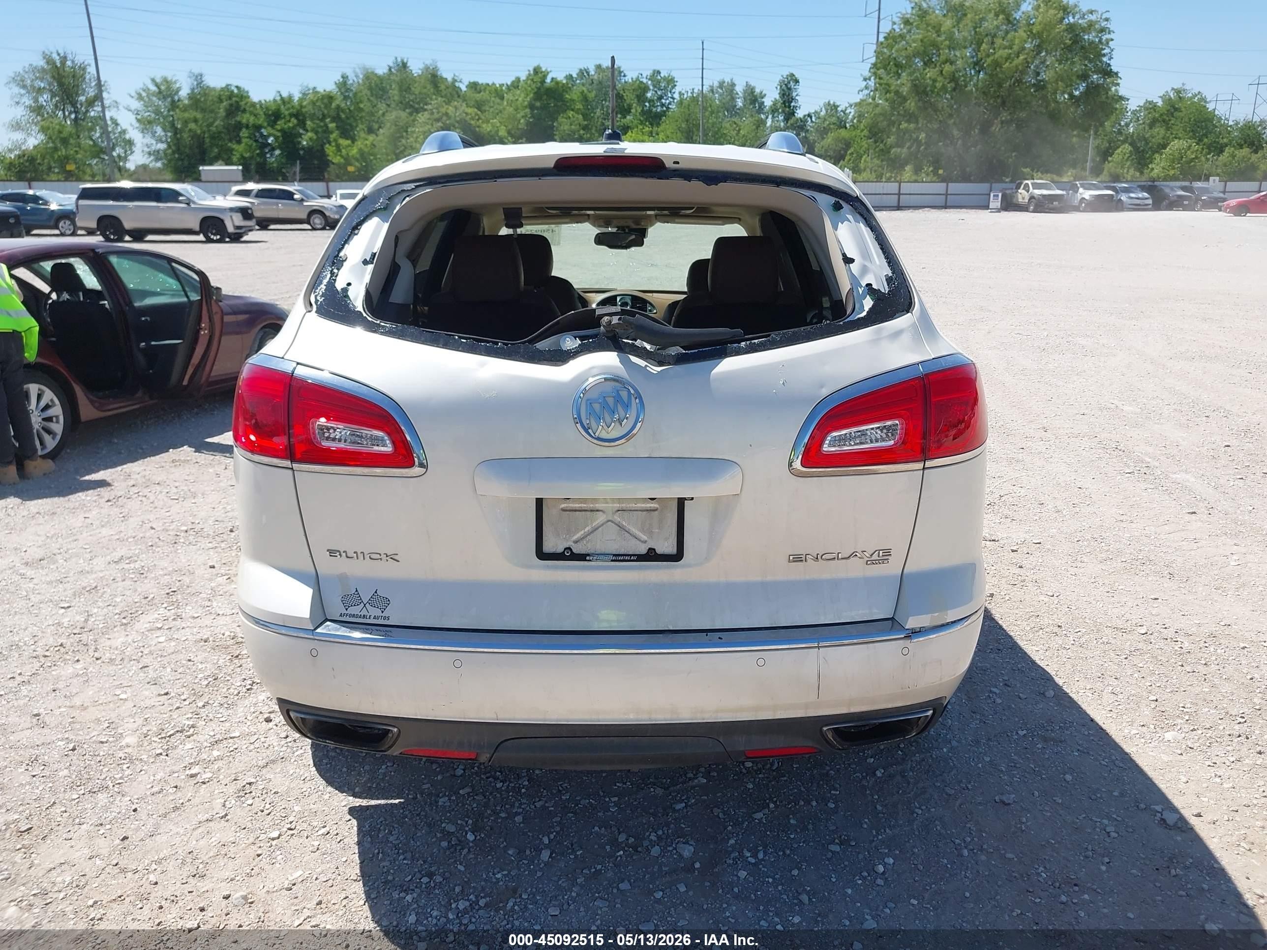 2015 Buick Enclave Premium White vin: 5GAKVCKD7FJ134018