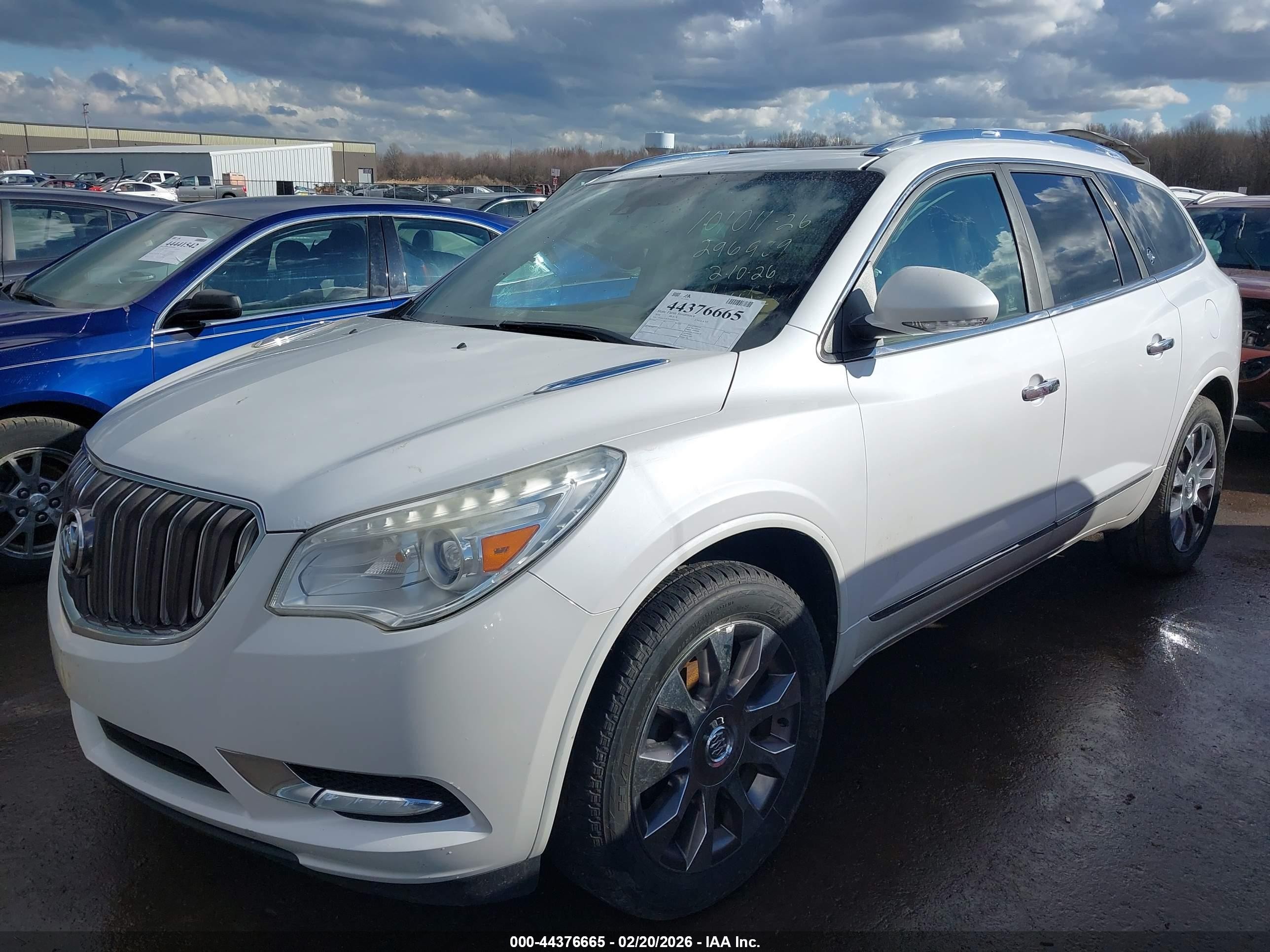 2016 Buick Enclave Premium White vin: 5GAKVCKD7GJ296989