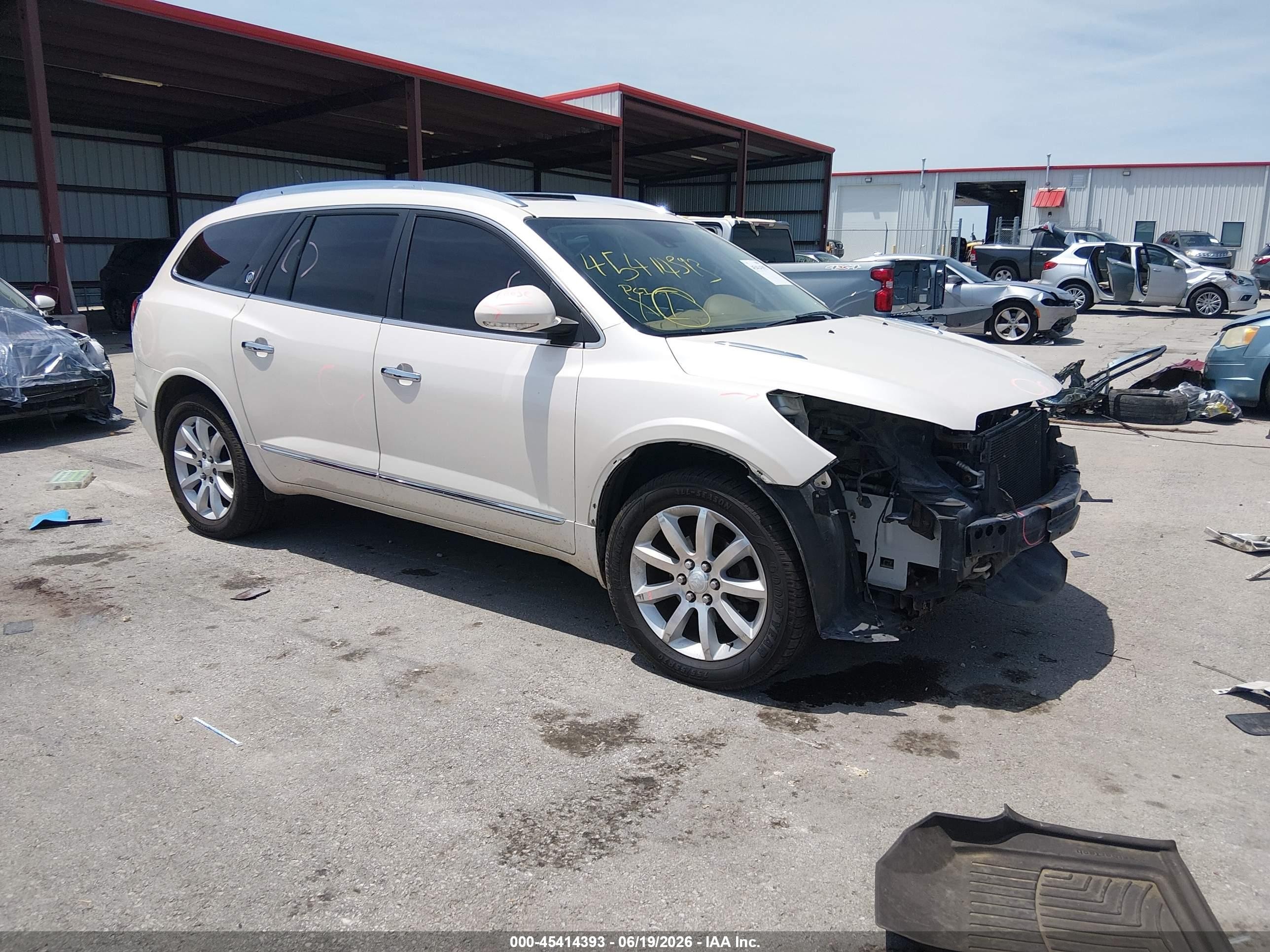 2014 Buick Enclave Premium Белый vin: 5GAKVCKD8EJ115198