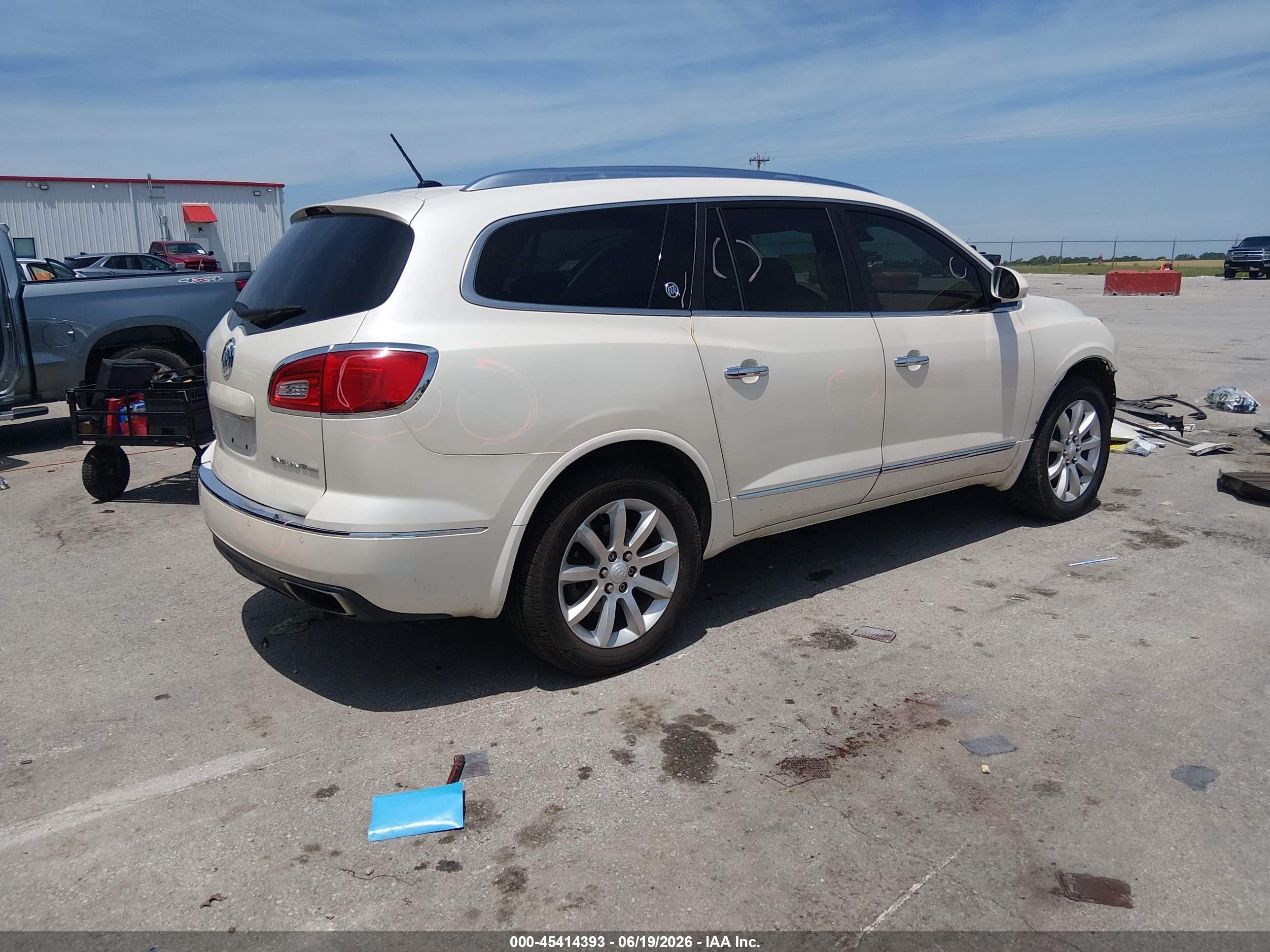 2014 Buick Enclave Premium Белый vin: 5GAKVCKD8EJ115198