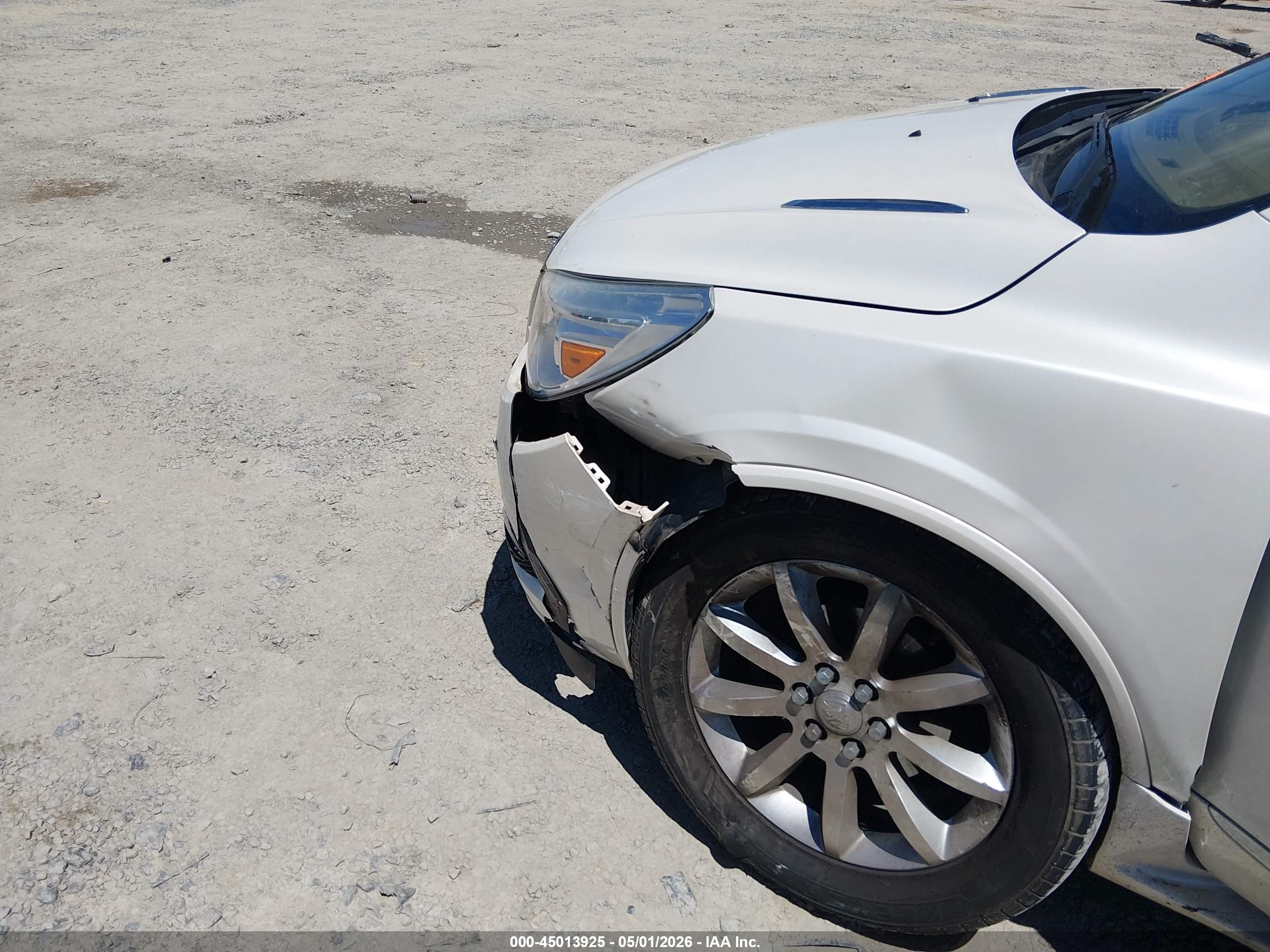 2014 Buick Enclave Premium White vin: 5GAKVCKD8EJ257812