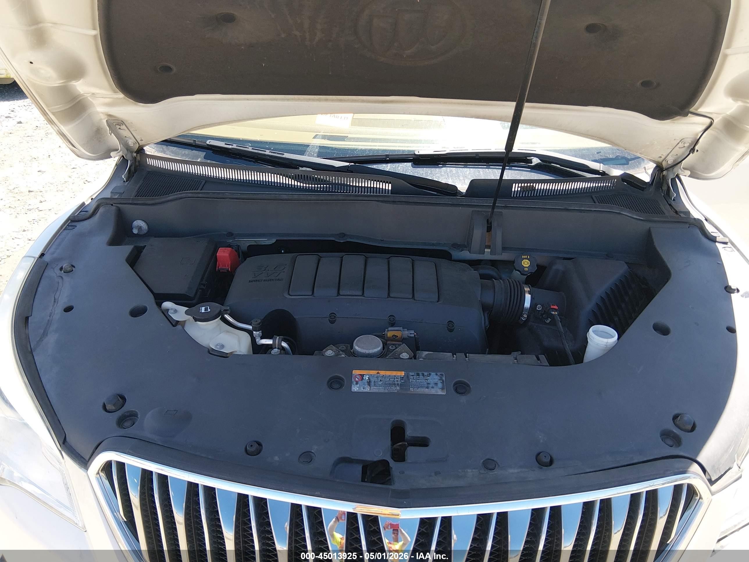 2014 Buick Enclave Premium White vin: 5GAKVCKD8EJ257812