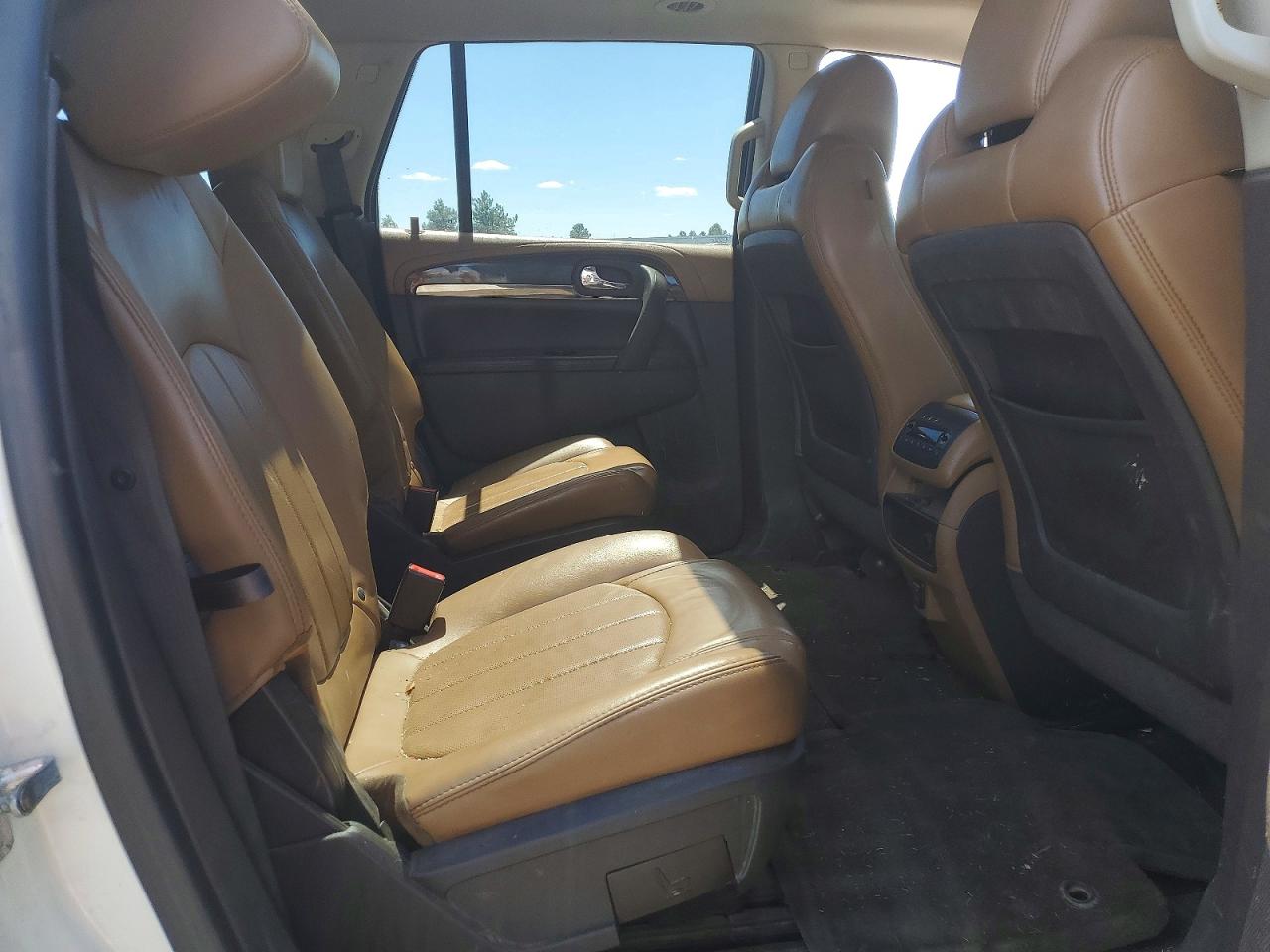 2015 Buick Enclave White vin: 5GAKVCKD8FJ256323