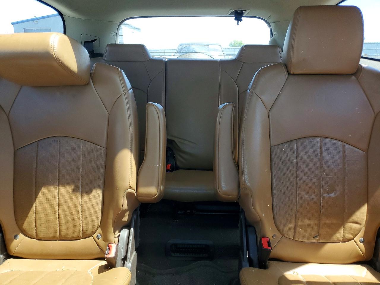 2015 Buick Enclave White vin: 5GAKVCKD8FJ256323