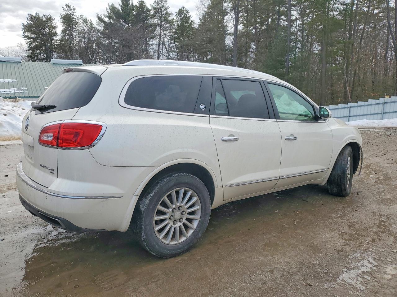 2015 Buick Enclave White vin: 5GAKVCKD8FJ294859