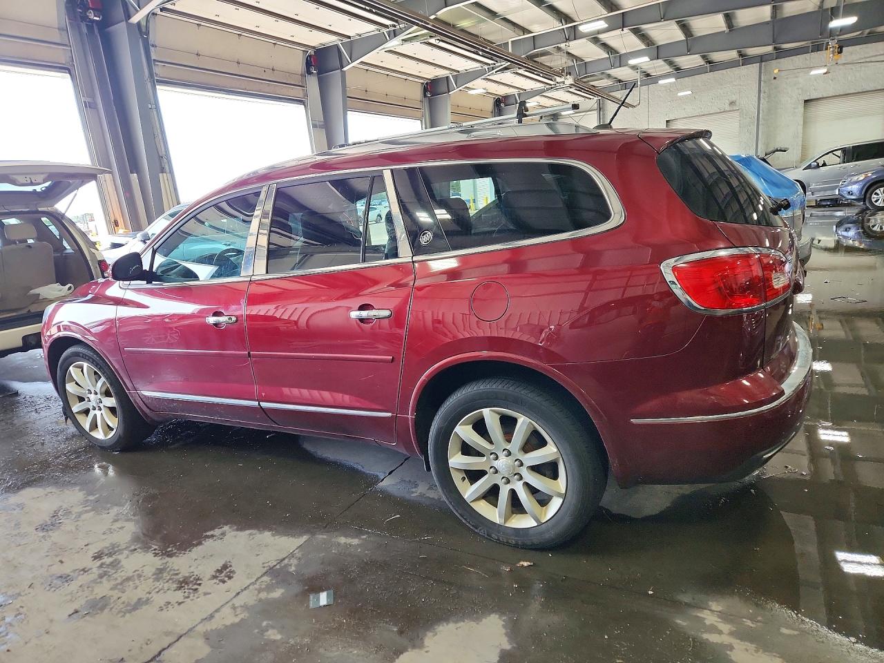 2015 Buick Enclave Maroon vin: 5GAKVCKD9FJ178523